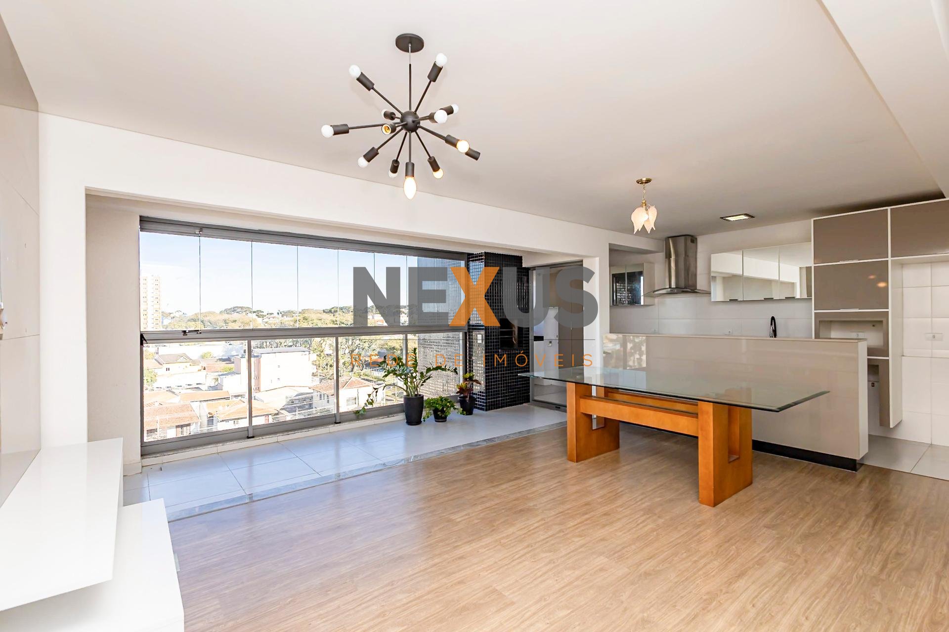 Luxuosa Cobertura Duplex com Piscina no Água Verde 145m 