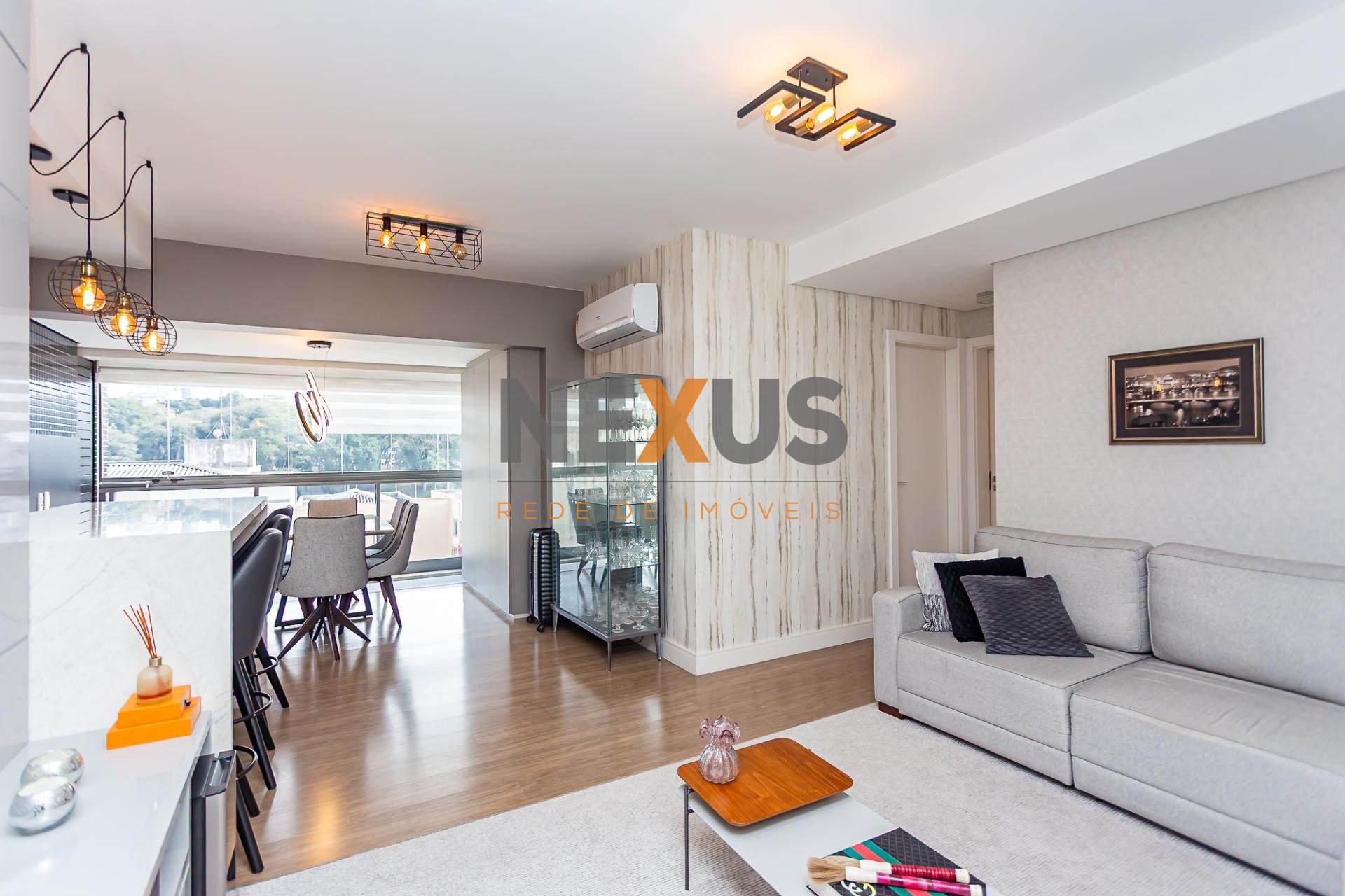 Apartamento com 2 dormitórios à venda, Água Verde, CURITIBA - PR