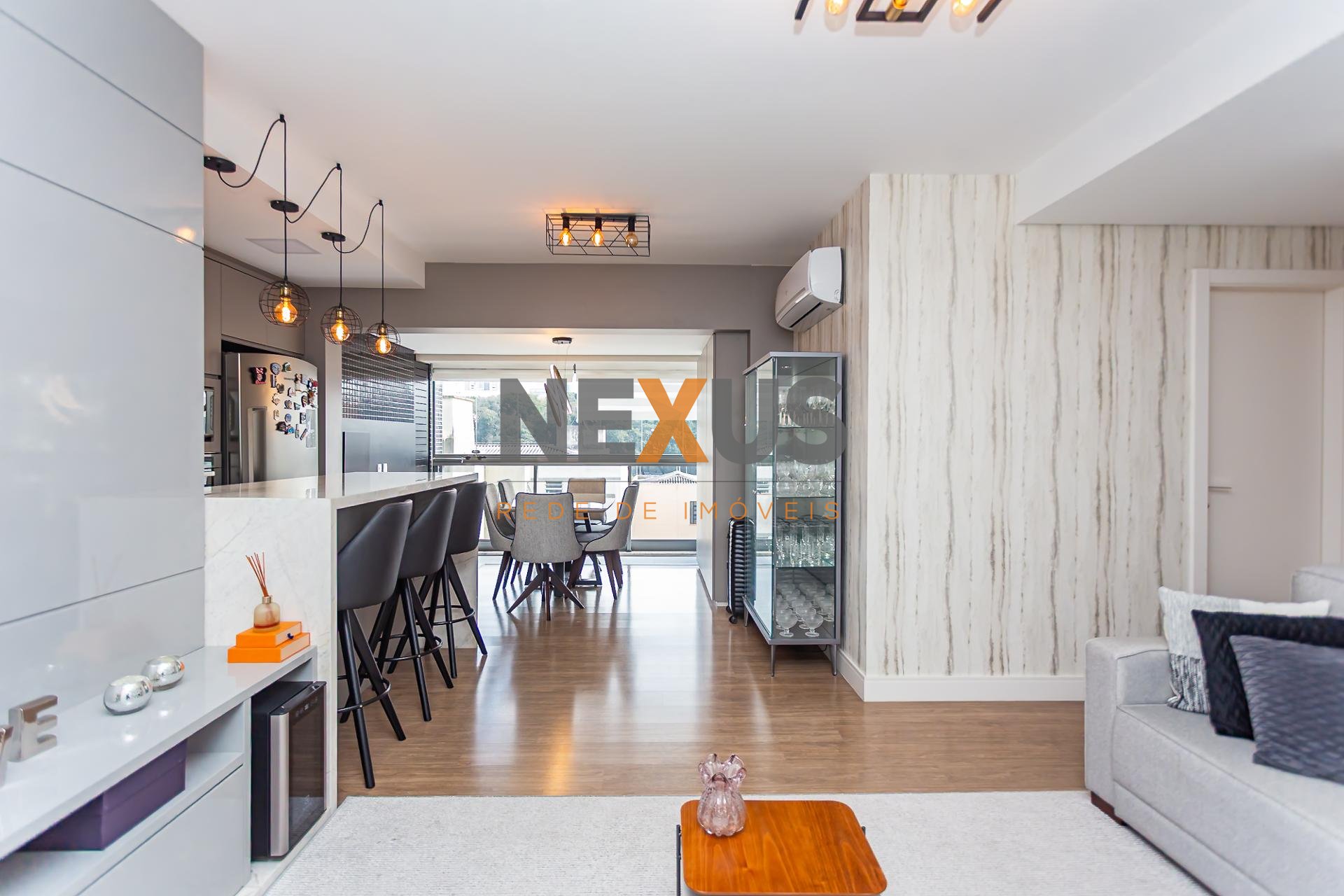 Apartamento com 2 dormitórios à venda, Água Verde, CURITIBA - PR