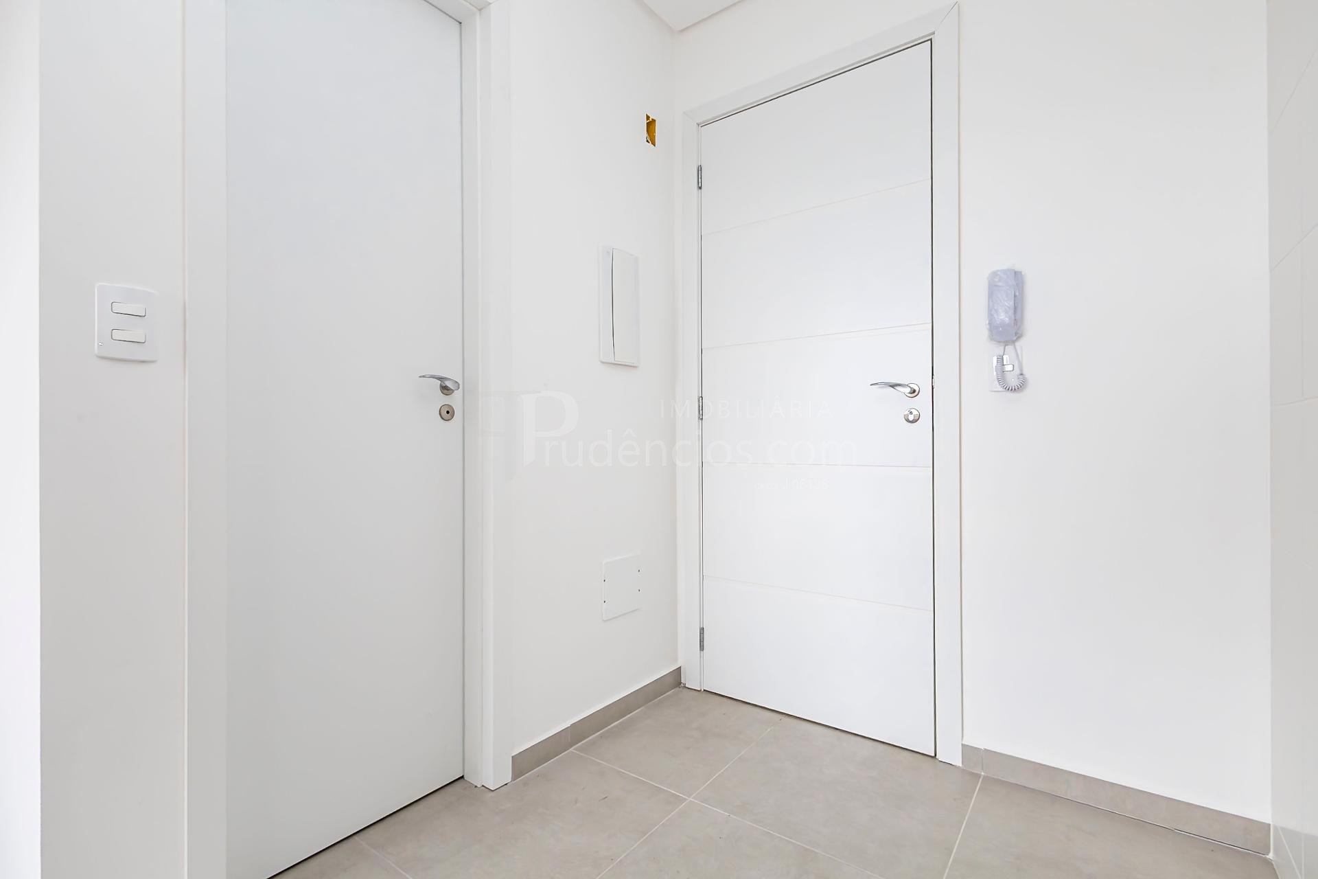 Studio novo à venda no Rebouças - Curitiba | 19m  | R  260.000,00