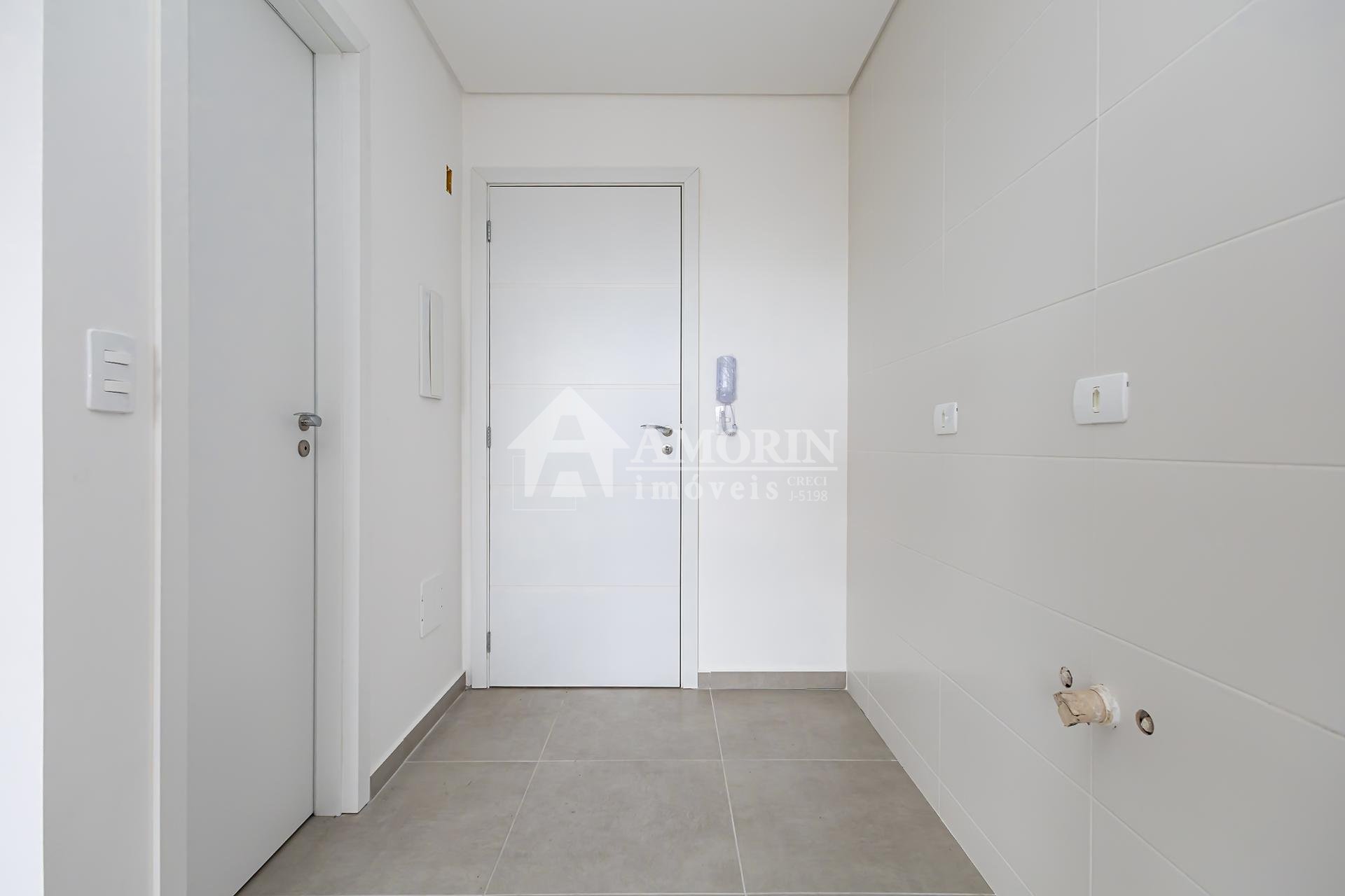 Studio novo à venda no Rebouças - Curitiba | 19m  | R  260.000,00