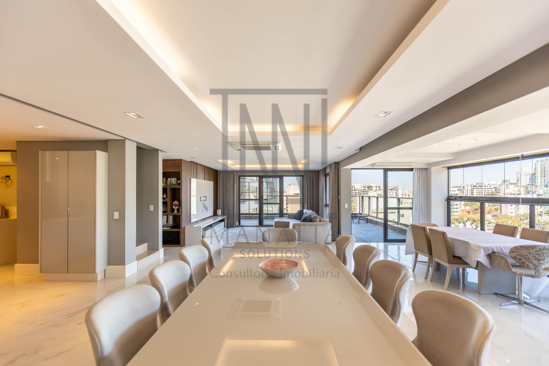 Cobertura Duplex no WIZZ Iguaçu - 4 suítes, jacuzzi, automação...