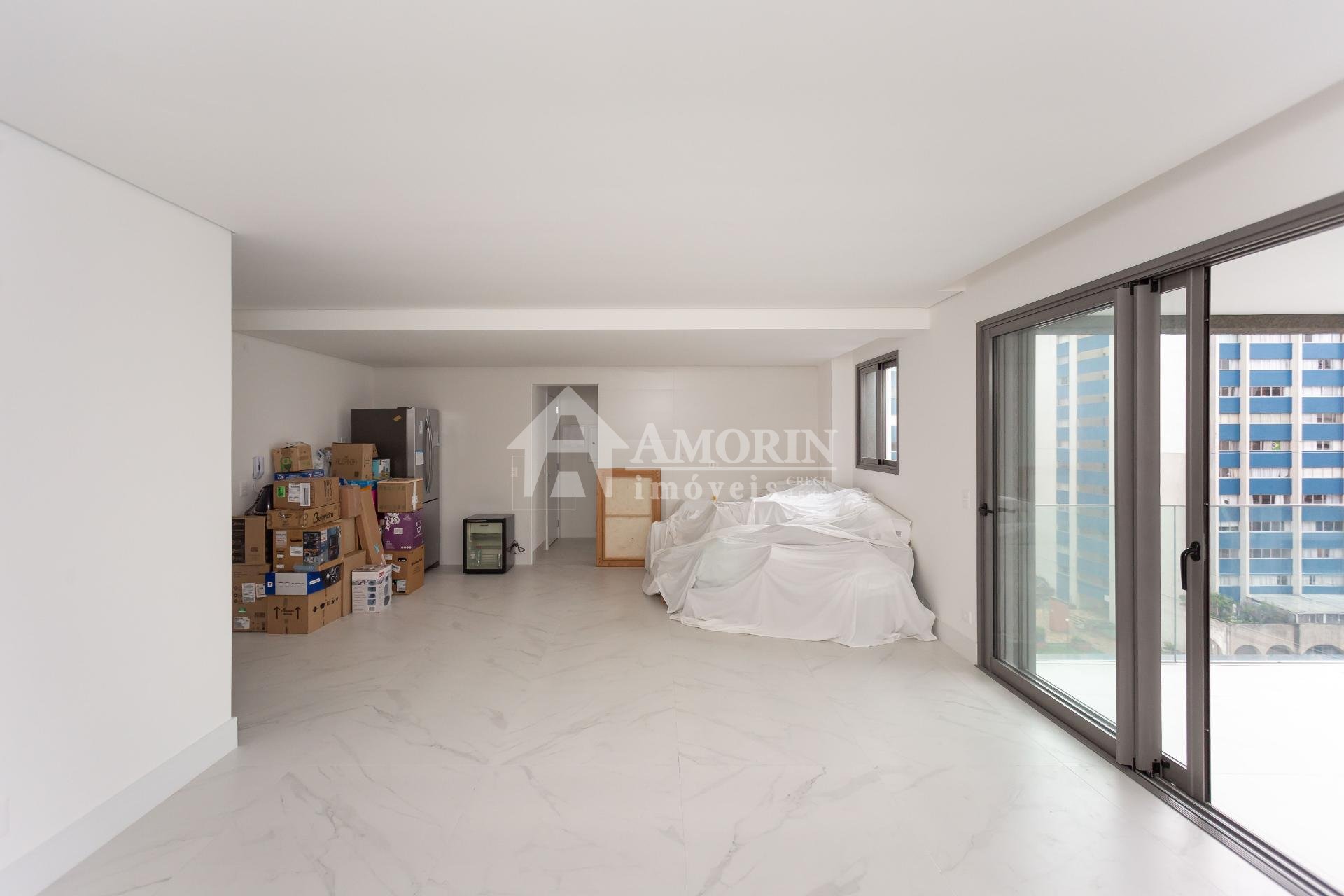 Apartamento de luxo no Vitra Plaenge - 3 suítes e 3 vagas - Ág...