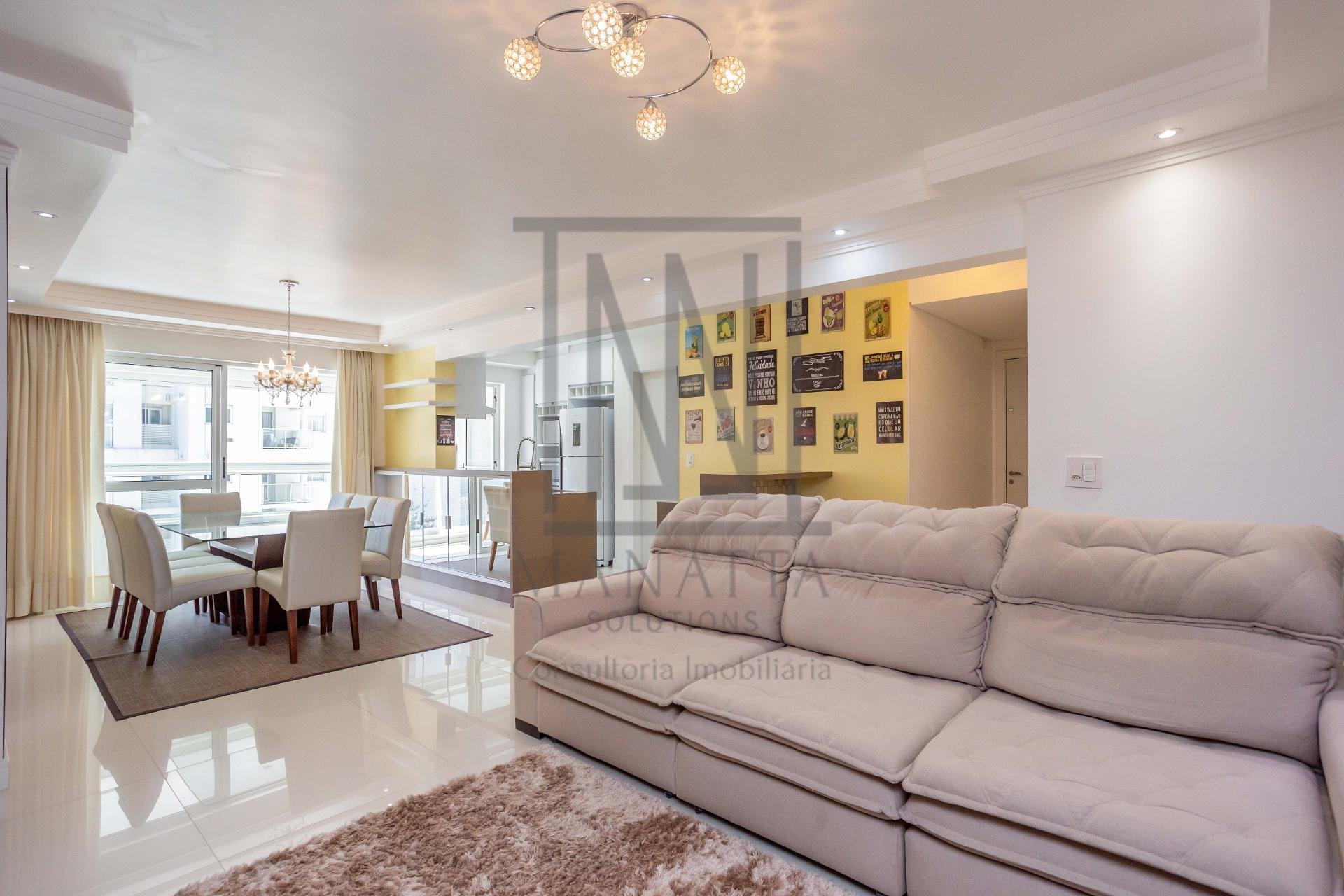 Apartamento de 119m  à Venda no Água Verde com Suíte, Sacada G...