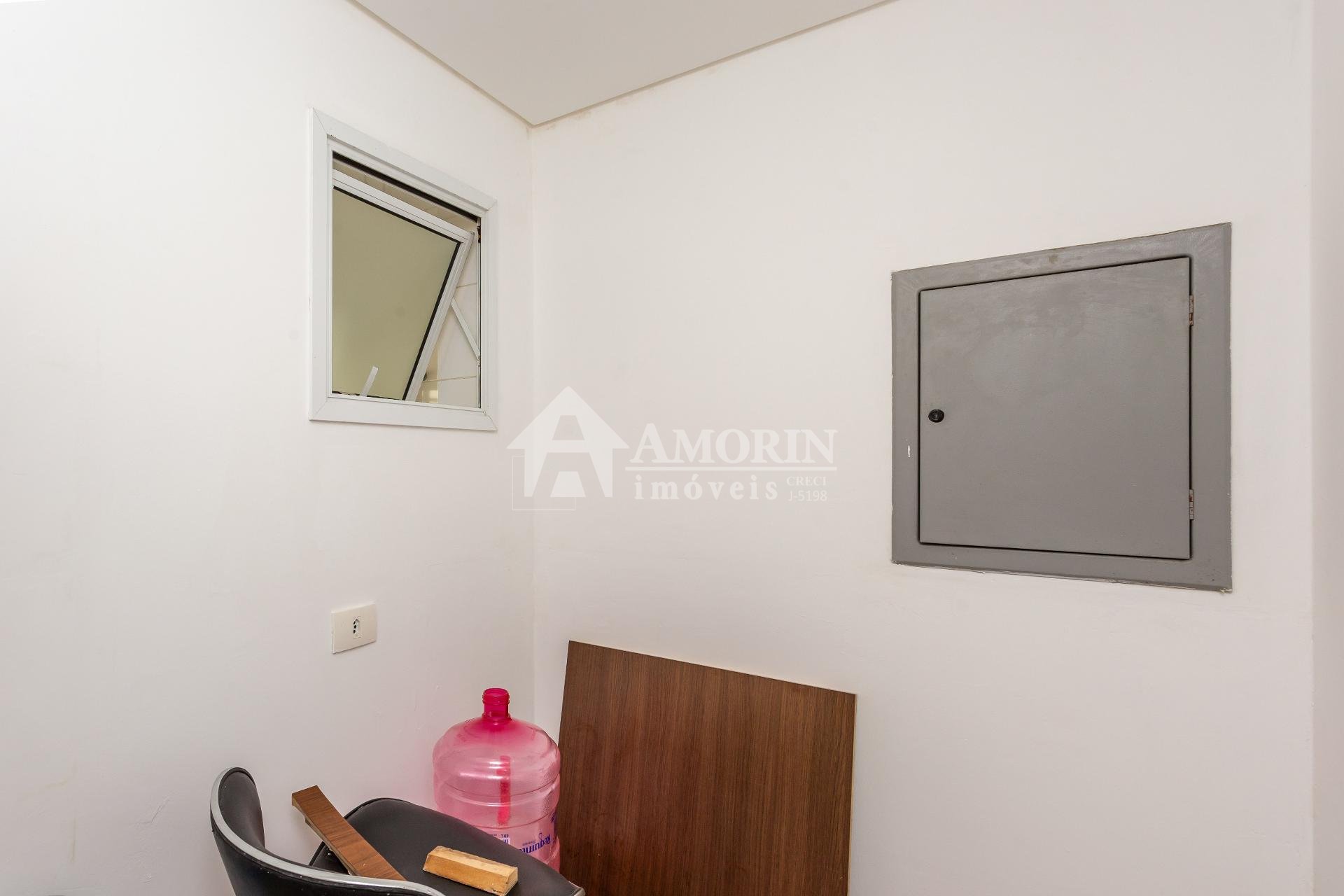 Luxuosa Casa em Condomínio Fechado no Campo Comprido - Design ...