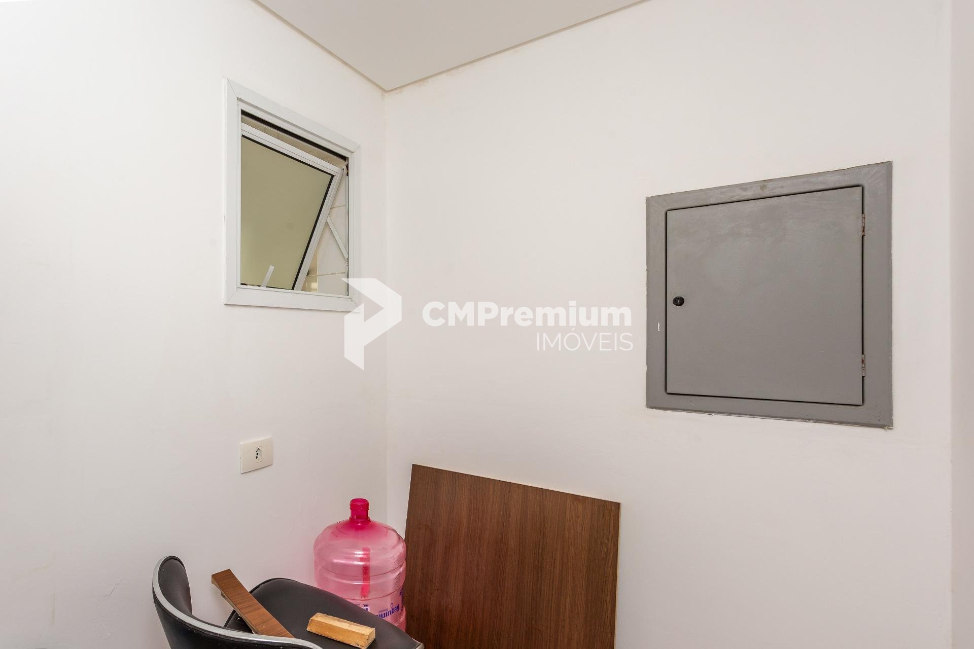 Luxuosa Casa em Condomínio Fechado no Campo Comprido - Design ...