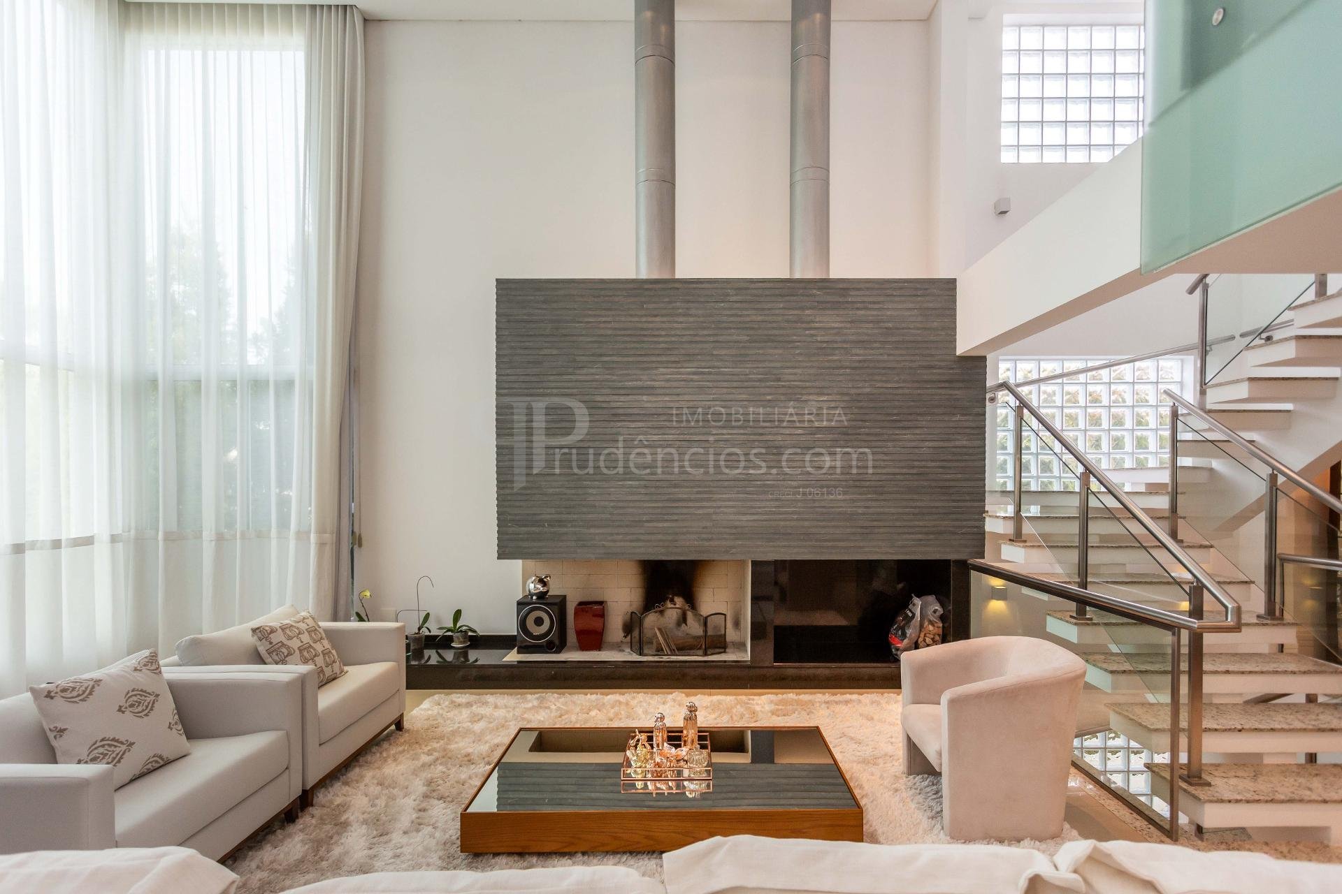 Luxuosa Casa em Condomínio Fechado no Campo Comprido - Design ...