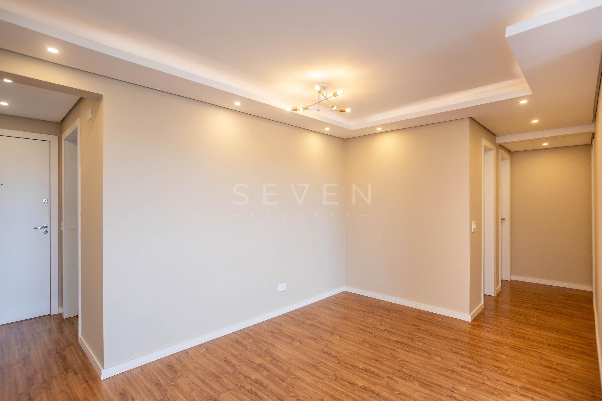 Apartamento reformado com 3 quartos e suíte à venda no Xaxim -...