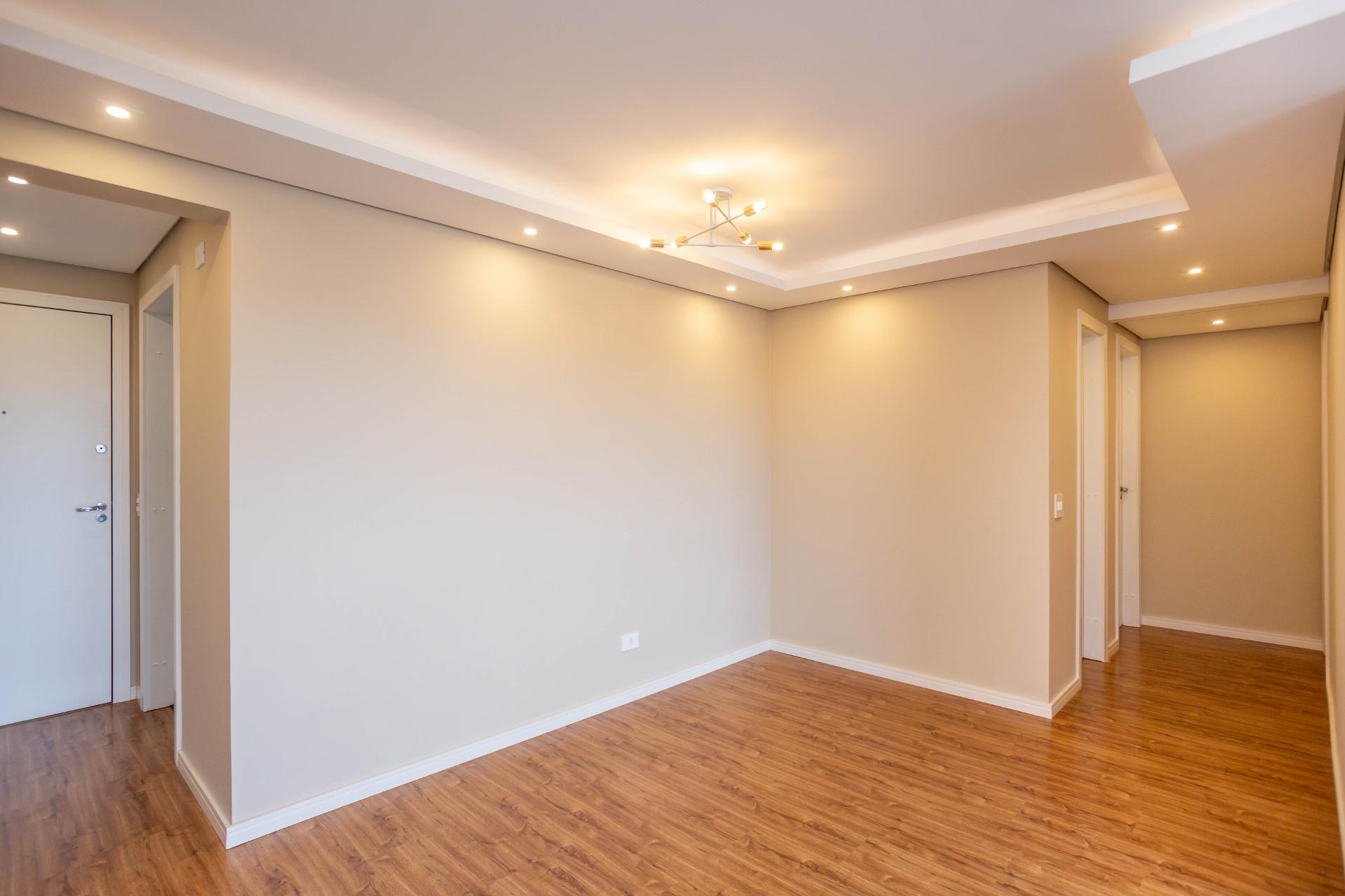 Apartamento reformado com 3 quartos e suíte à venda no Xaxim -...