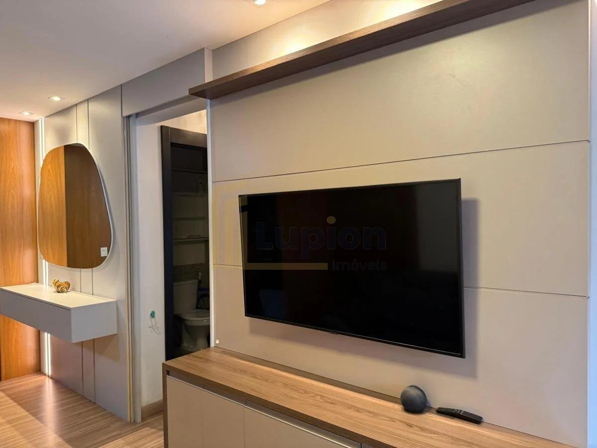 Apartamento decorado com 2 quartos e suíte à venda no Evolve -...