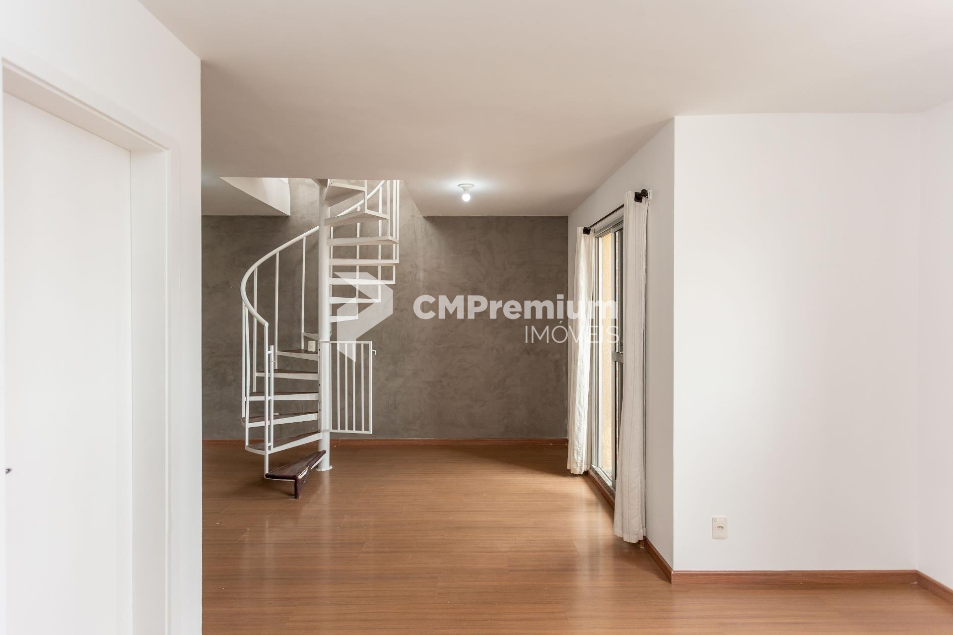 Cobertura à venda no Fit Marumbi com 2 vagas e terraço privati...