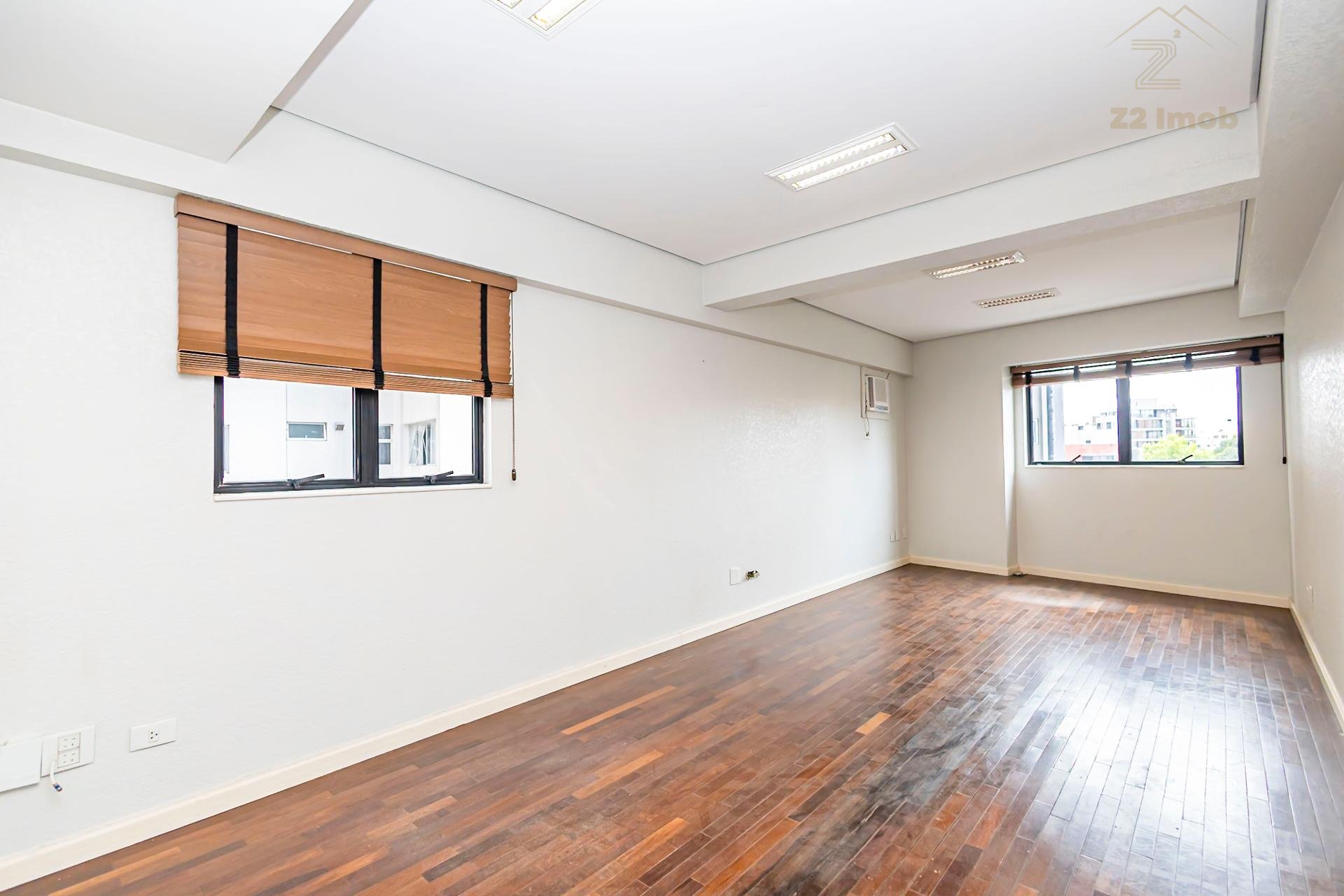 Sala mobiliada à venda no Edifício Champagnat Premium - 1 vaga