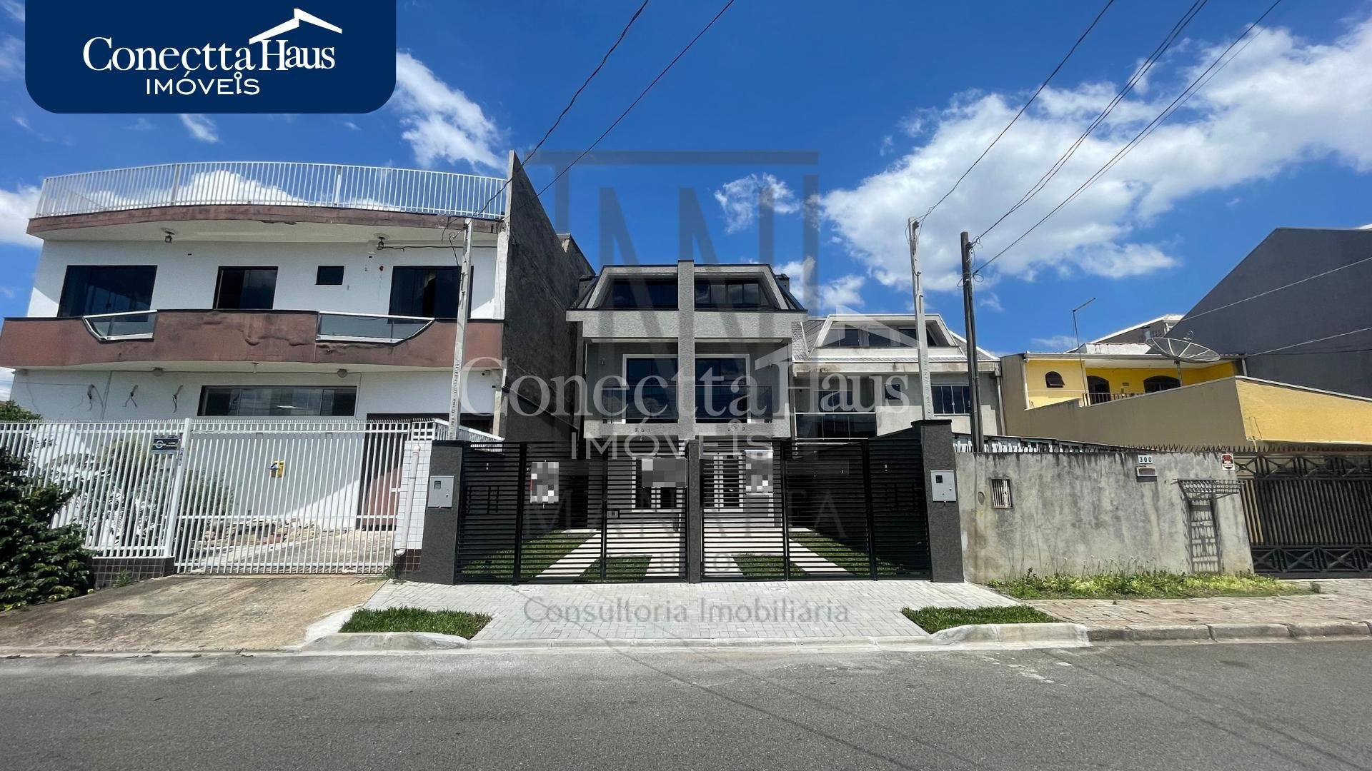 Sobrado à venda, Sitio Cercado, CURITIBA - PR. Ótima localização