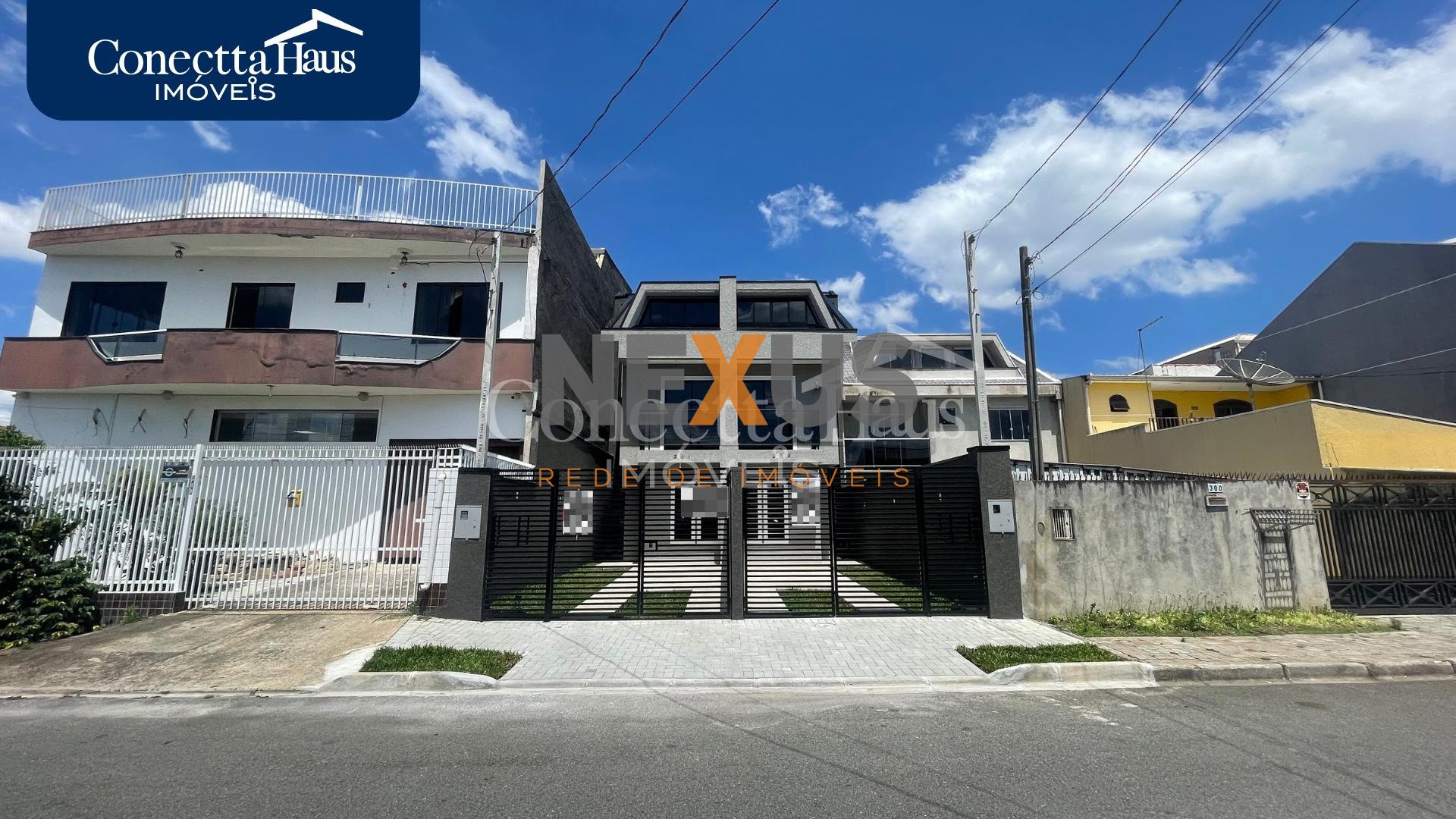 Sobrado à venda, Sitio Cercado, CURITIBA - PR. Ótima localização