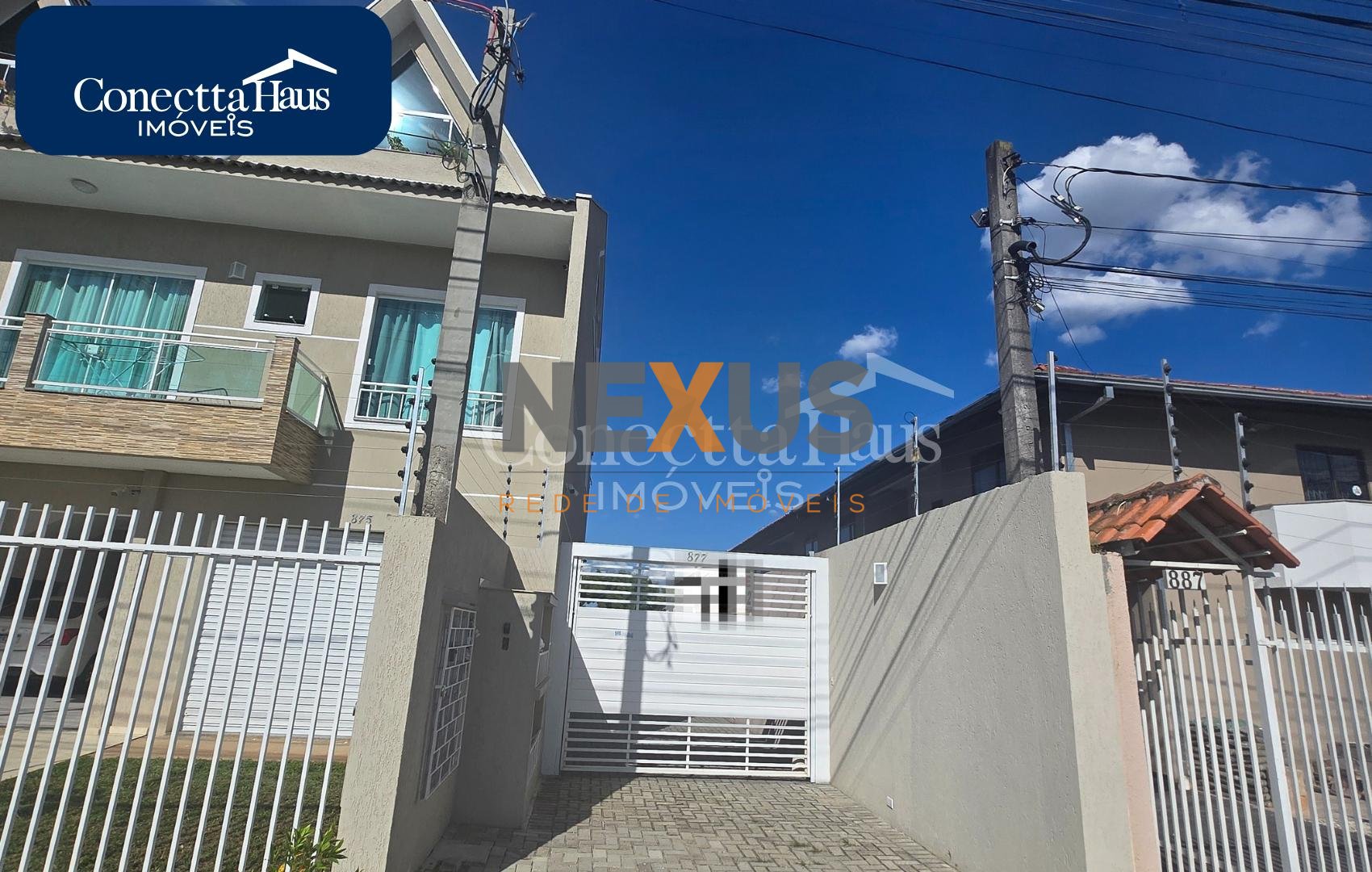 Sobrado Novo à Venda no Cajuru - R  695.000,00 ótima localização