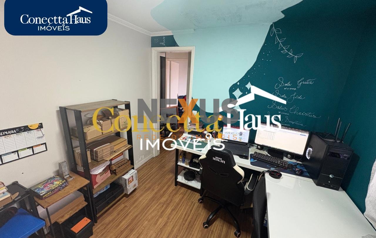 Apartamento de 2 Dormitórios à Venda  Sítio Cercado, Curitiba PR