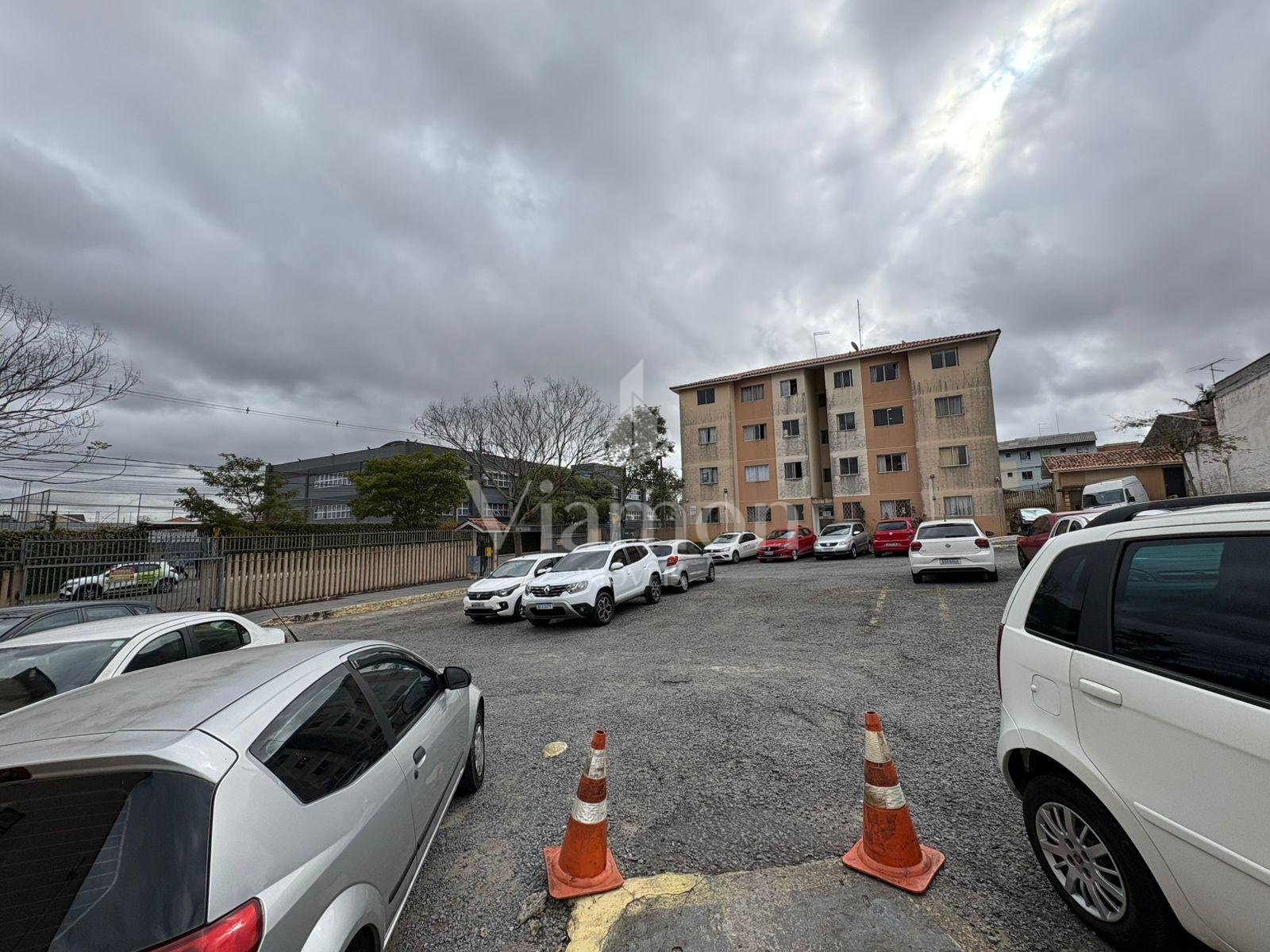 Apartamento a venda no Bairro Sítio Cercado com 2 dormitórios ...