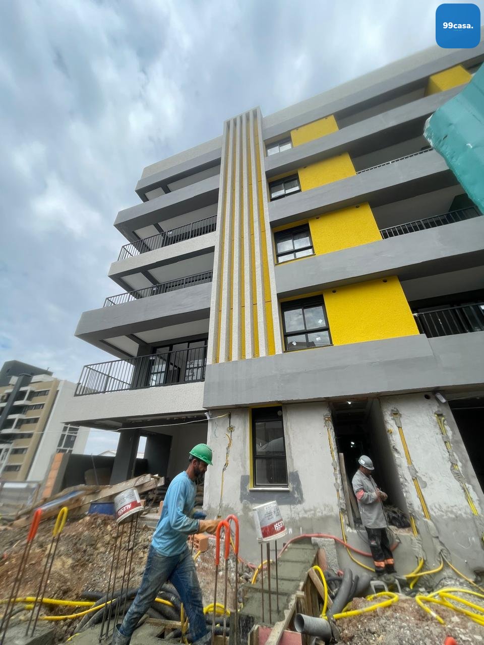Apartamento 206  à venda, tingui, no Edf. Joy City Habitat com...
