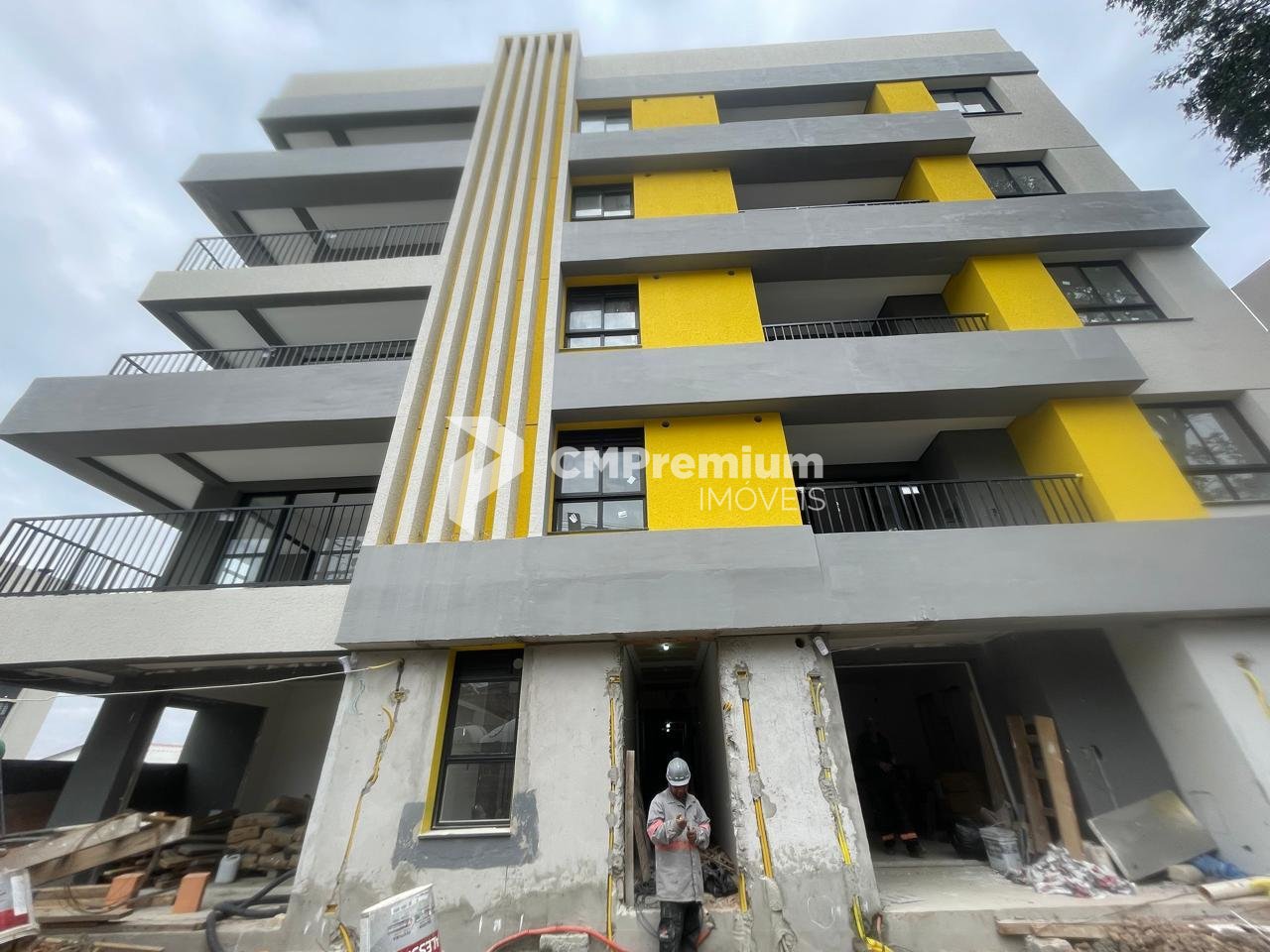 Apartamento 206  à venda, tingui, no Edf. Joy City Habitat com...