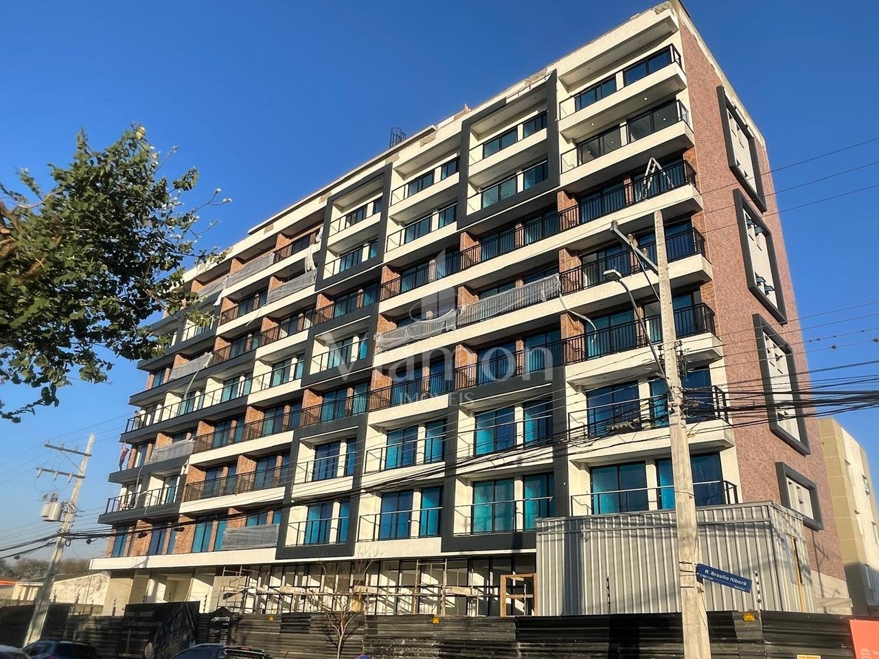 Edifício Aretha , Studios de 26m   e  apartamentos de 1 quarto...