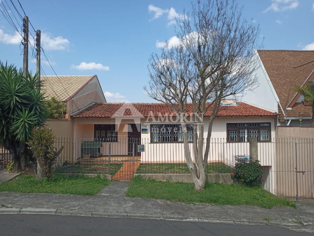 Casa com 3 quartos à venda, 228 m  por R  990.000,00 - Guabiro...