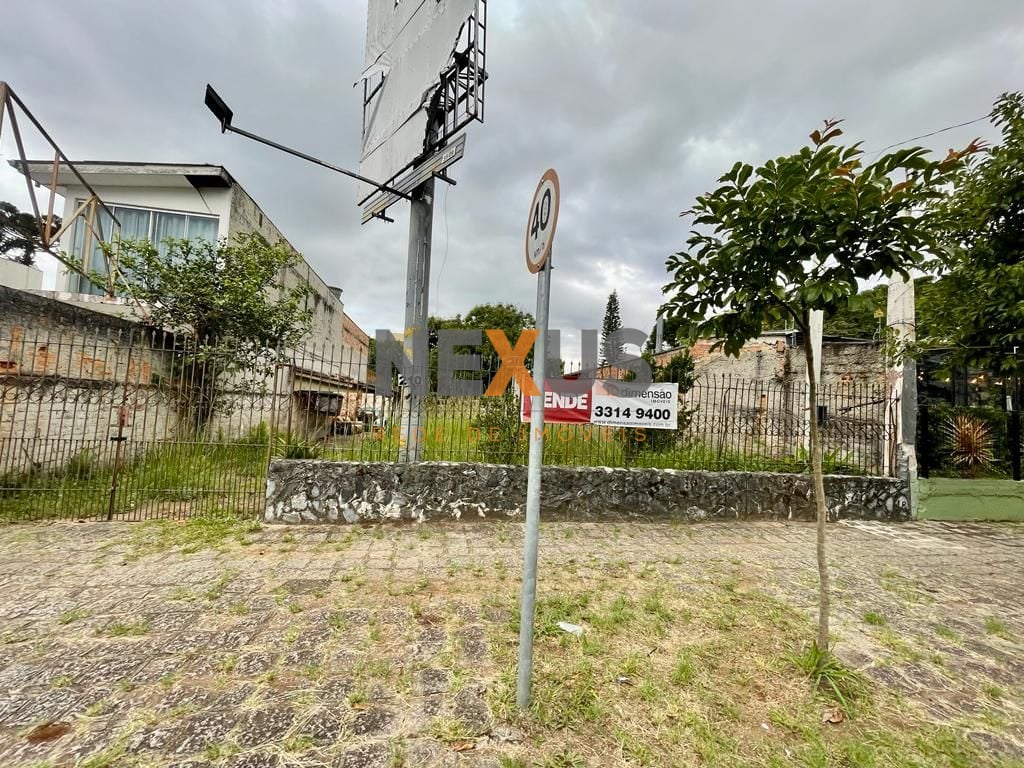 Terreno à venda, 537 m , por R  1.600.000 em ALTO DA RUA XV, C...