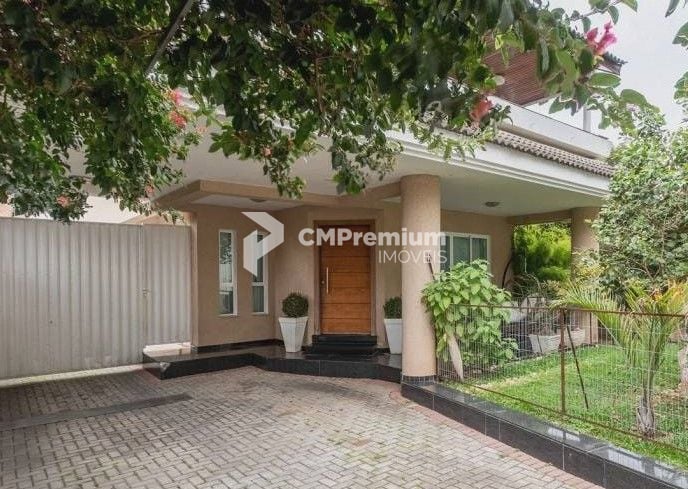 Sobrado com 4 dormitórios à venda, bairro GUAÍRA - CURITIBA - PR
