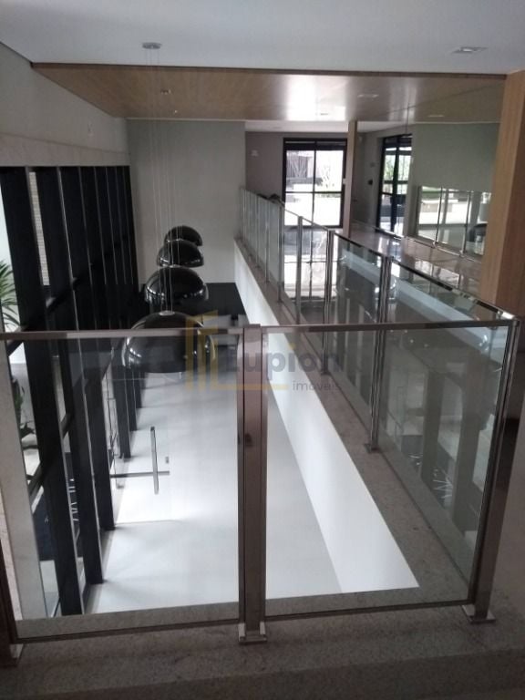 Apartamento com 3 dormitórios à venda, 110 m² por R$ 1.980.000...