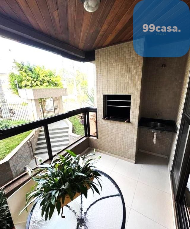 Apartamento com 3 dormitórios  1 suíte  à venda, em Vila Izabe...