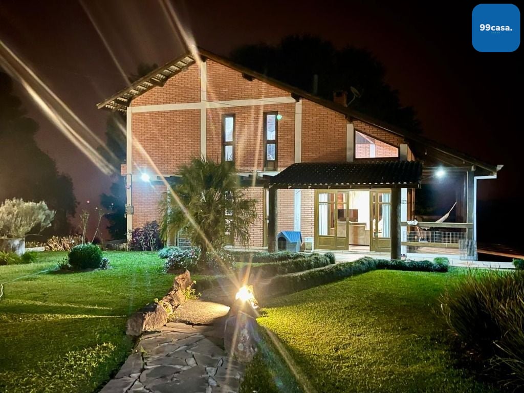 Terreno 746 m2, Hugo Lange, zr-3,  19x39 paralela a Augusto St...