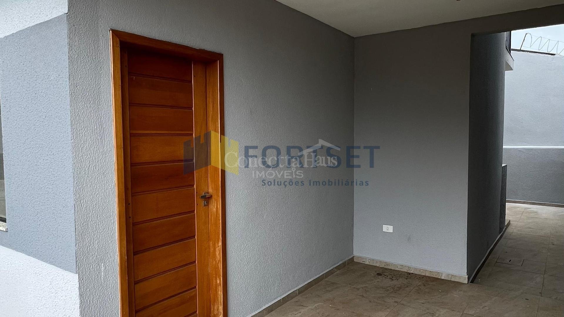 Sobrado à venda 3 Quartos em Uvaranas, Ponta Grossa - PR