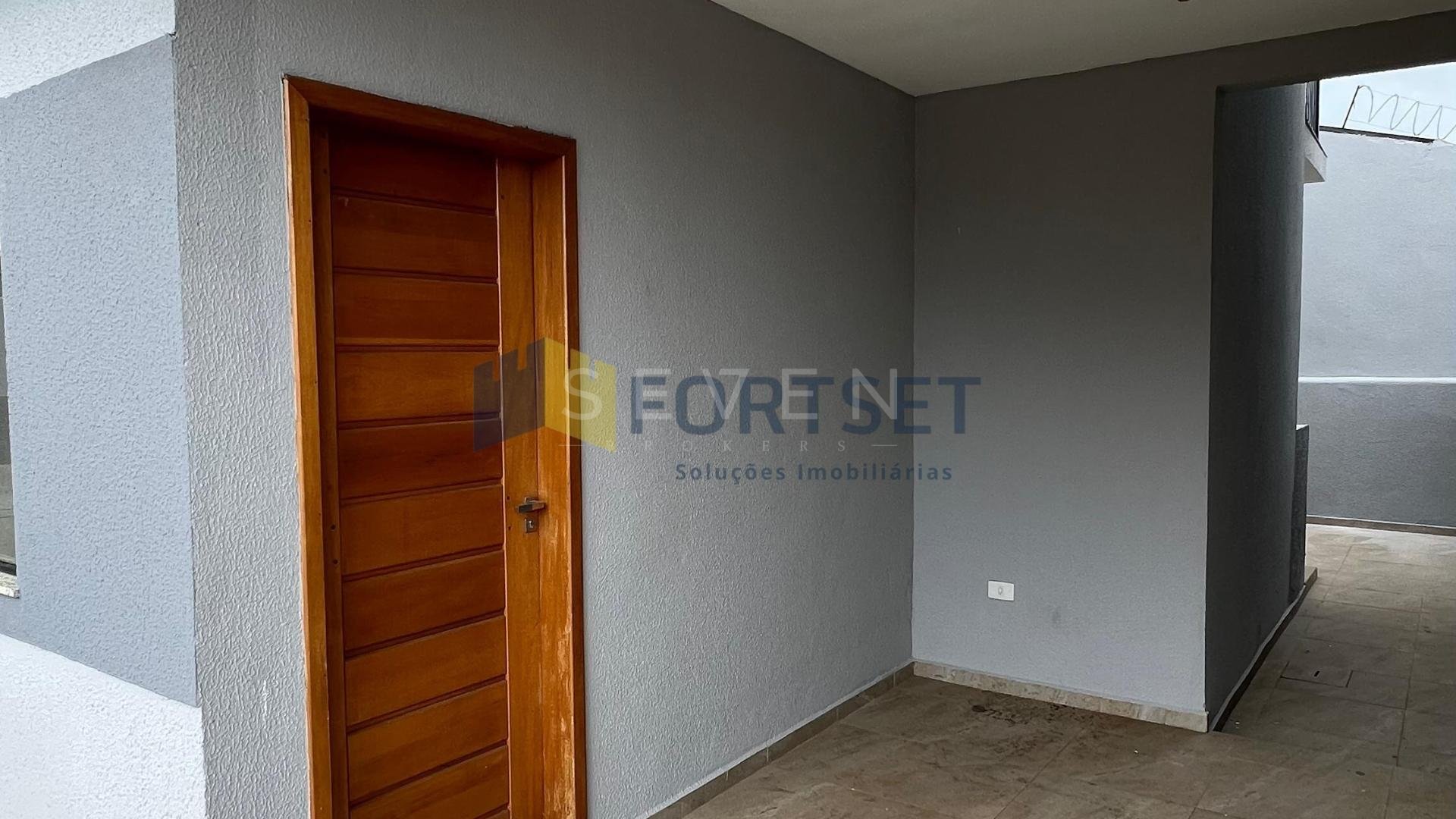 Sobrado à venda 3 Quartos em Uvaranas, Ponta Grossa - PR