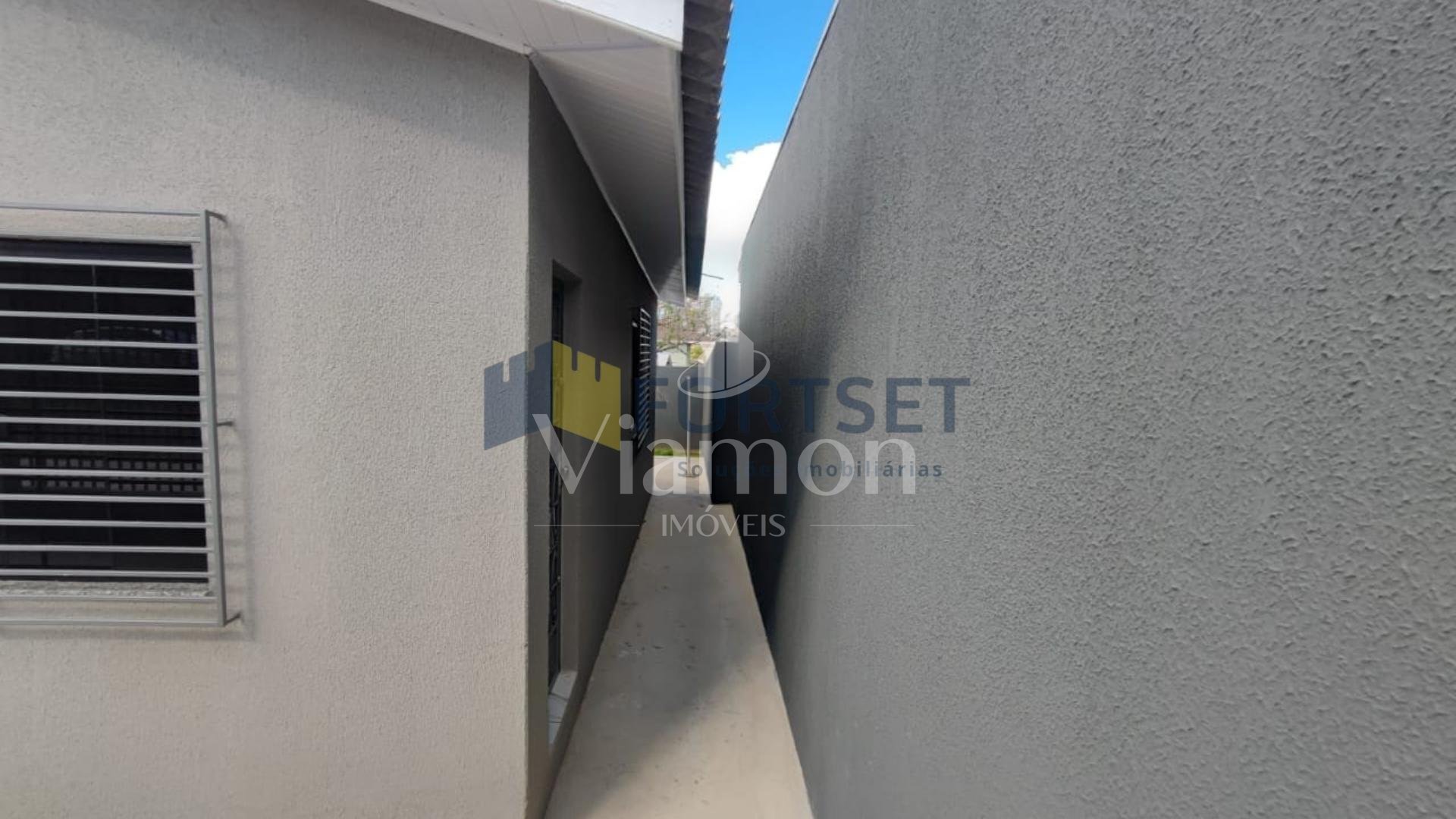 Vendo Casa  3 quartos com quintal Nova Rússia, PONTA GROSSA - PR