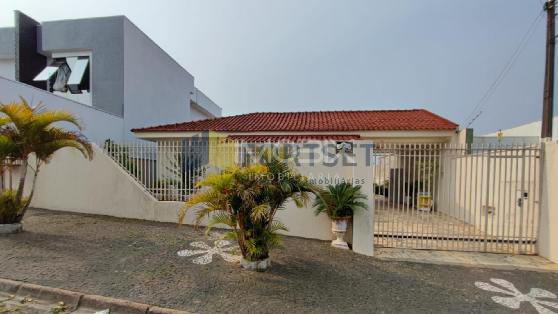 Casa 3 Quartos sendo 1 Suíte Térrea à Venda no Bairro Órfãs