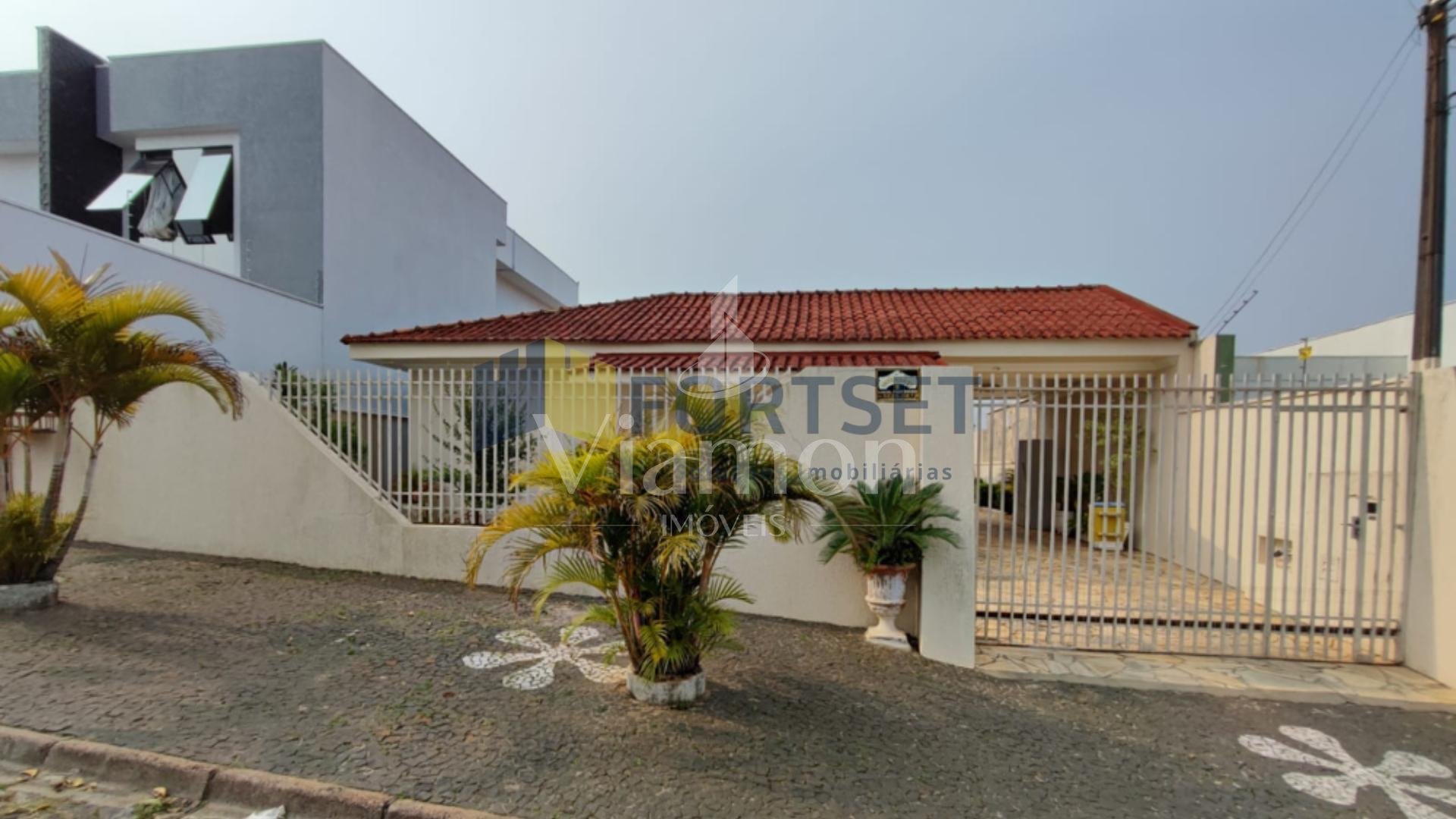 Casa 3 Quartos sendo 1 Suíte Térrea à Venda no Bairro Órfãs