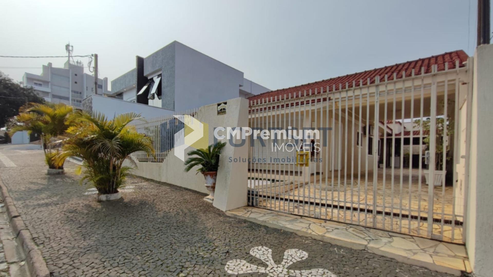 Casa 3 Quartos sendo 1 Suíte Térrea à Venda no Bairro Órfãs