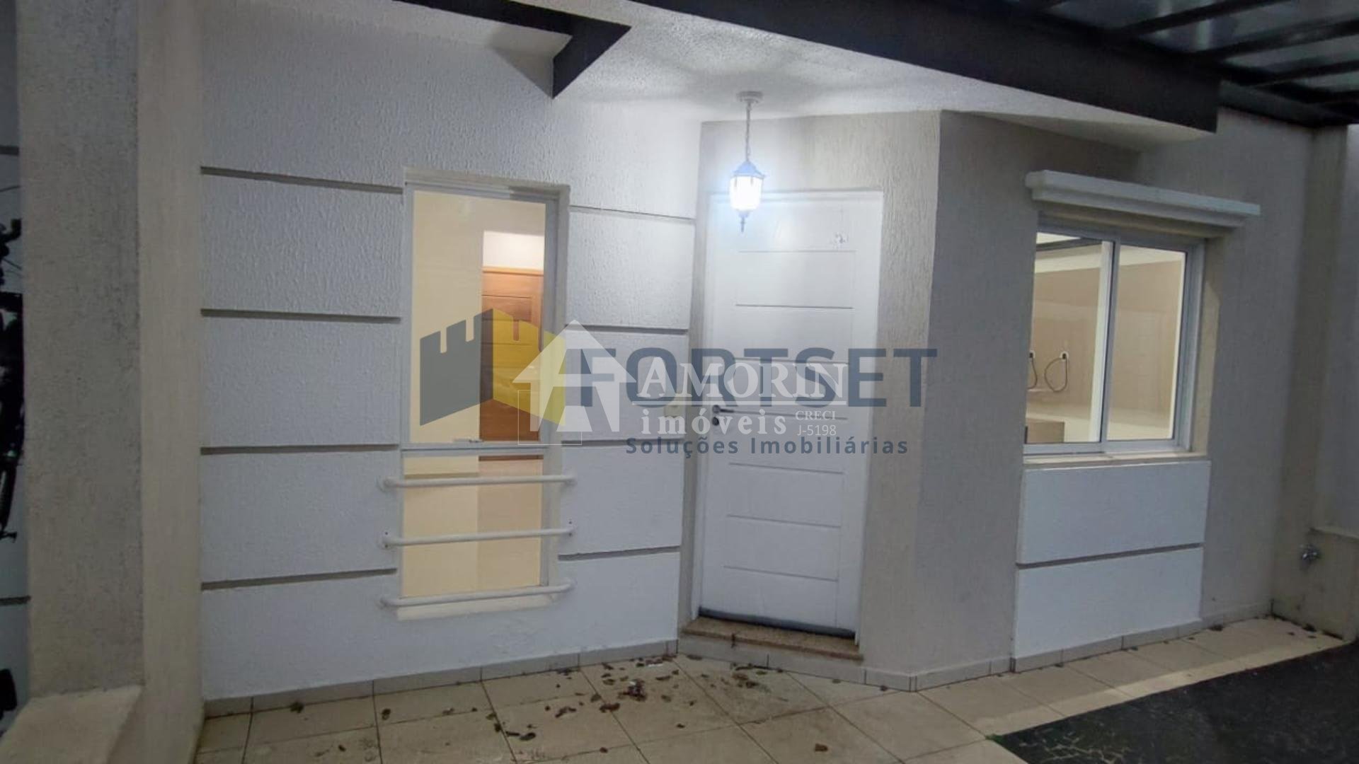 Sobrado à venda, 3 quartos com suíte Jardim Carvalho, PONTA GR...