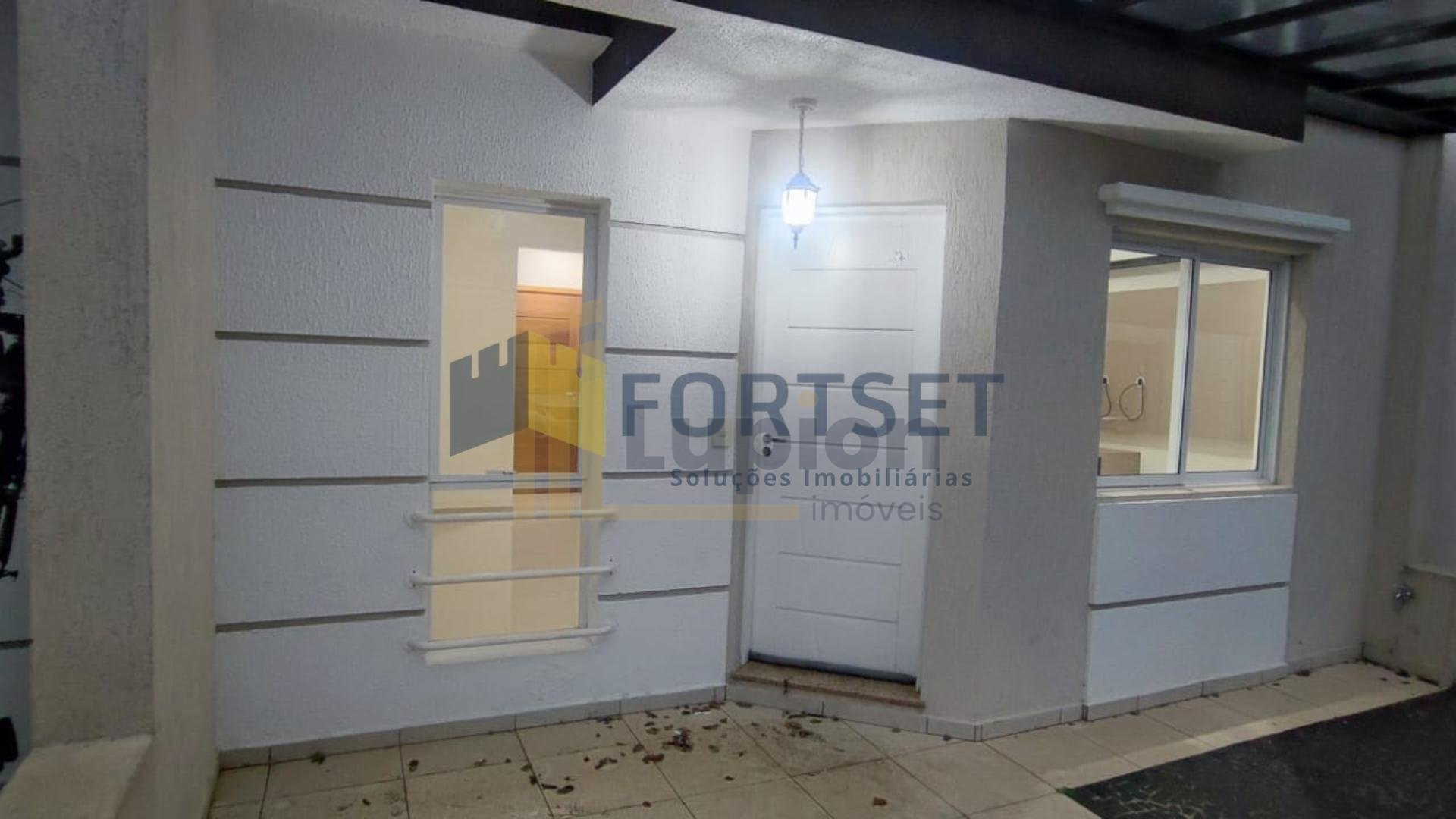 Sobrado à venda, 3 quartos com suíte Jardim Carvalho, PONTA GR...