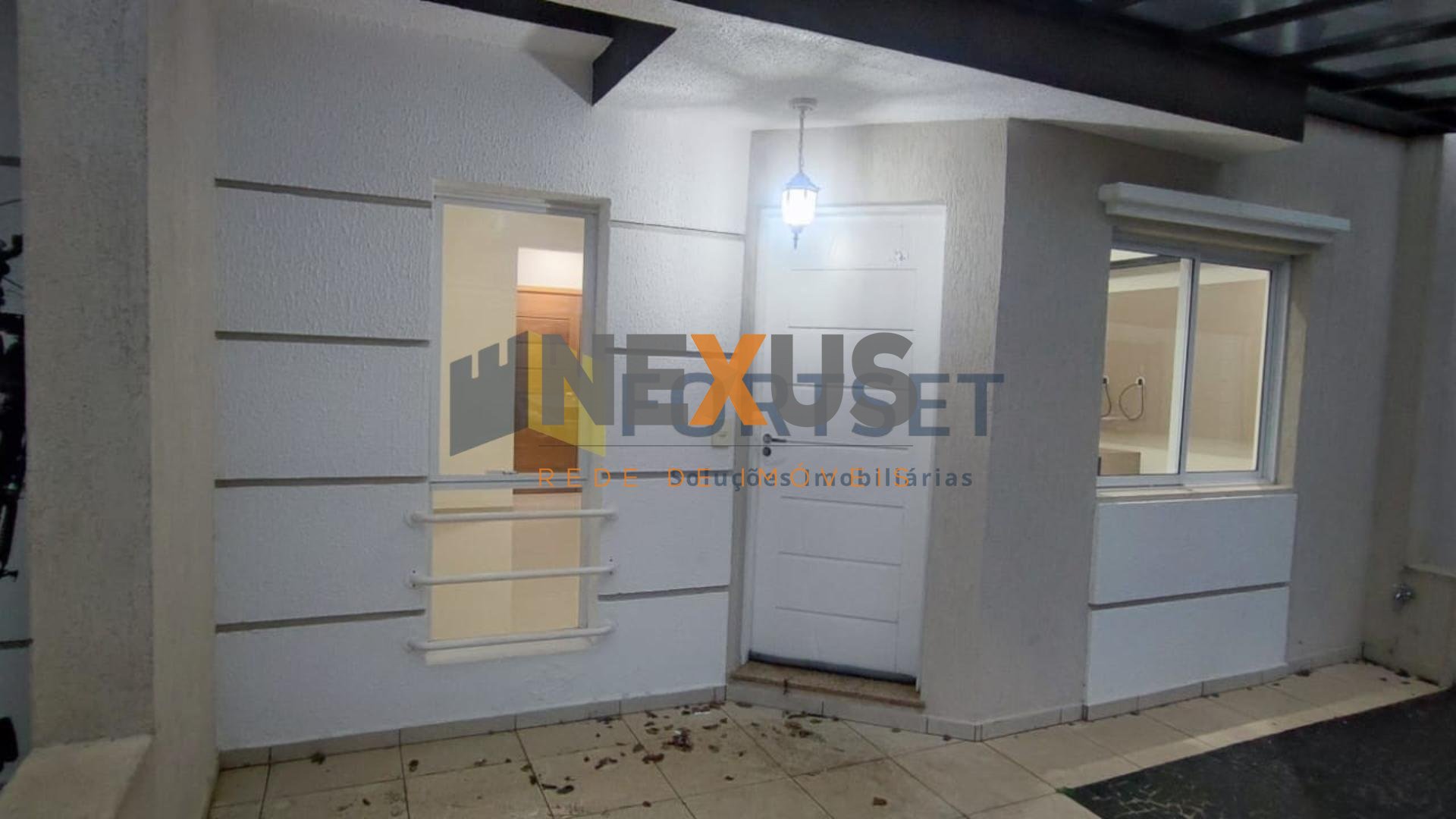 Sobrado à venda, 3 quartos com suíte Jardim Carvalho, PONTA GR...