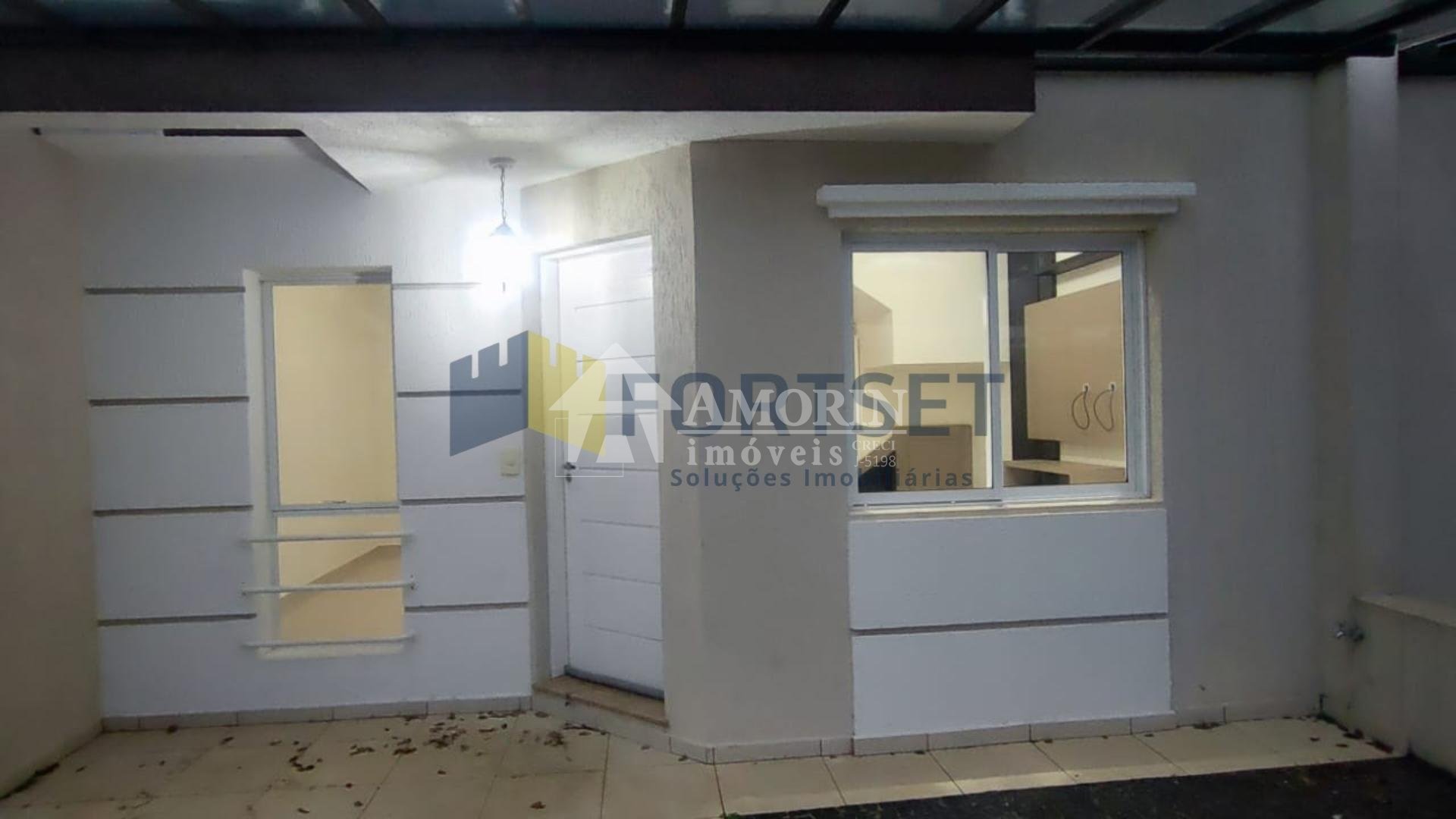 Sobrado à venda, 3 quartos com suíte Jardim Carvalho, PONTA GR...
