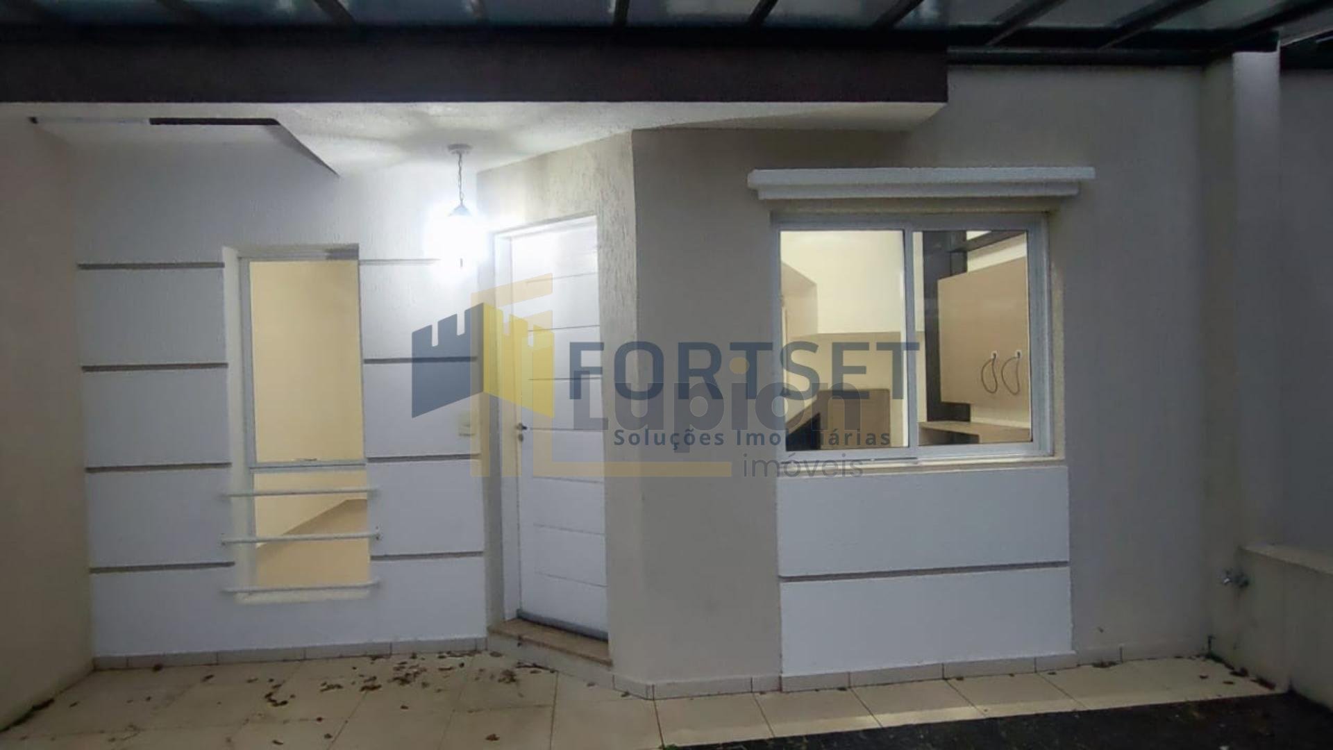 Sobrado à venda, 3 quartos com suíte Jardim Carvalho, PONTA GR...
