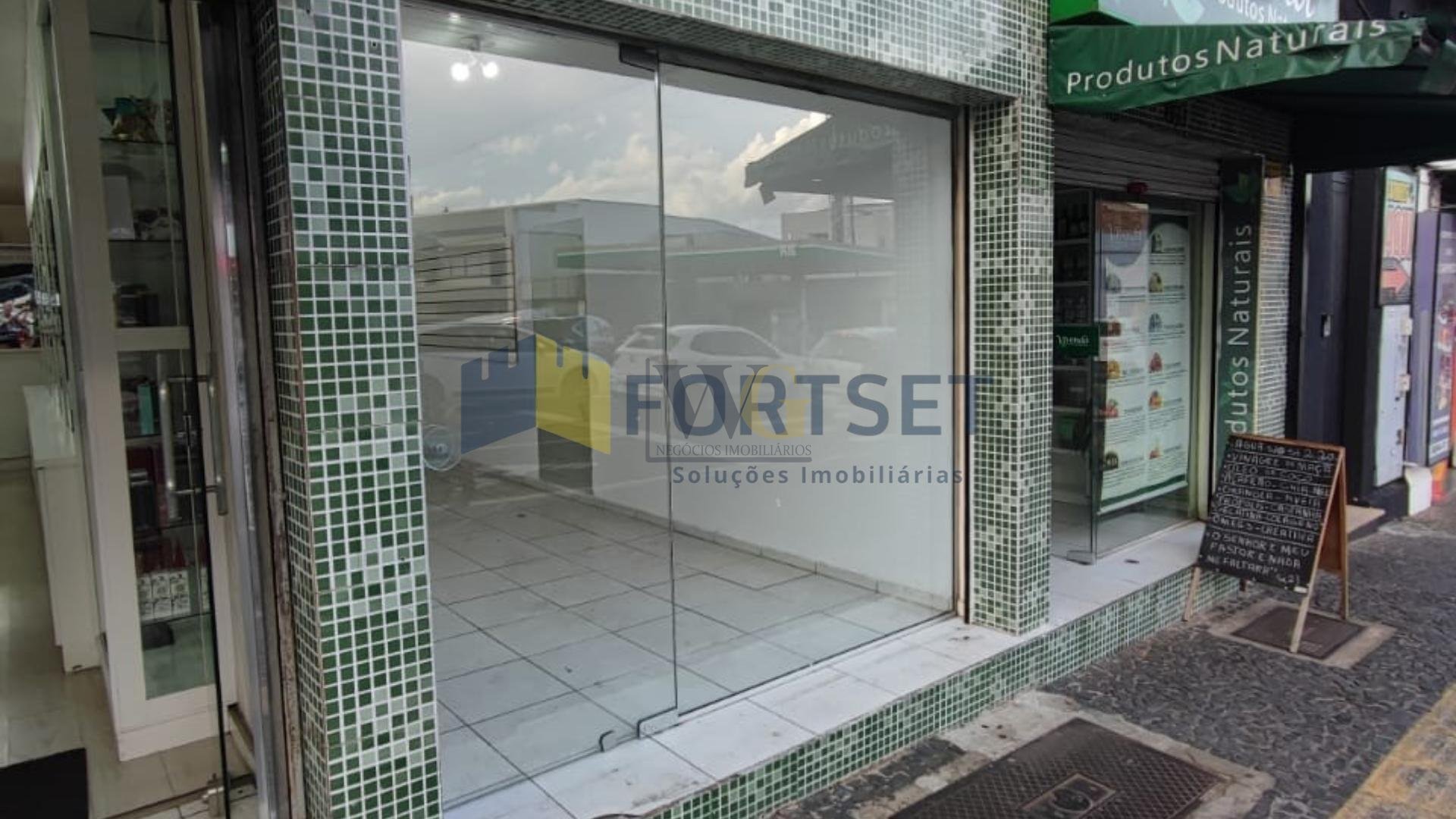 Sala Comercial Térrea para Locação no Centro de Ponta Grossa