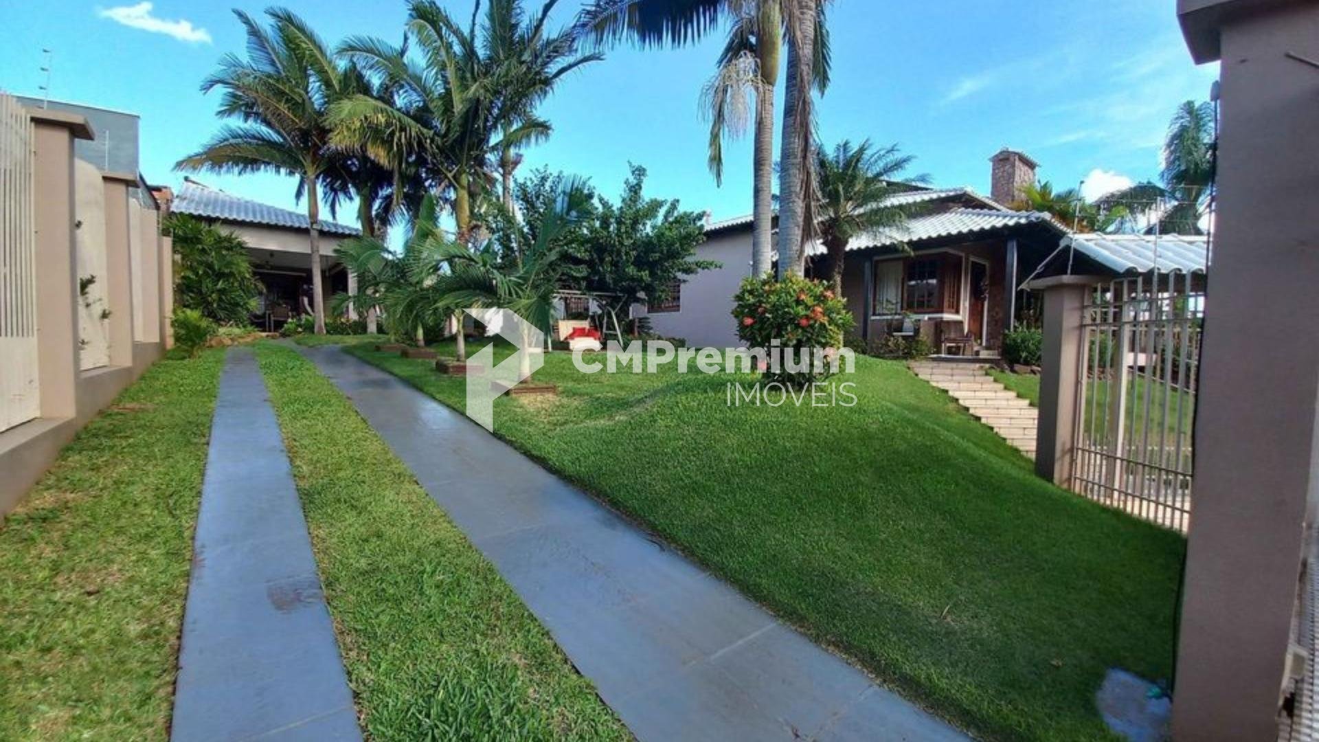 Residência Alto Padrão à Venda em Ijuí  330m  construídos Cent...