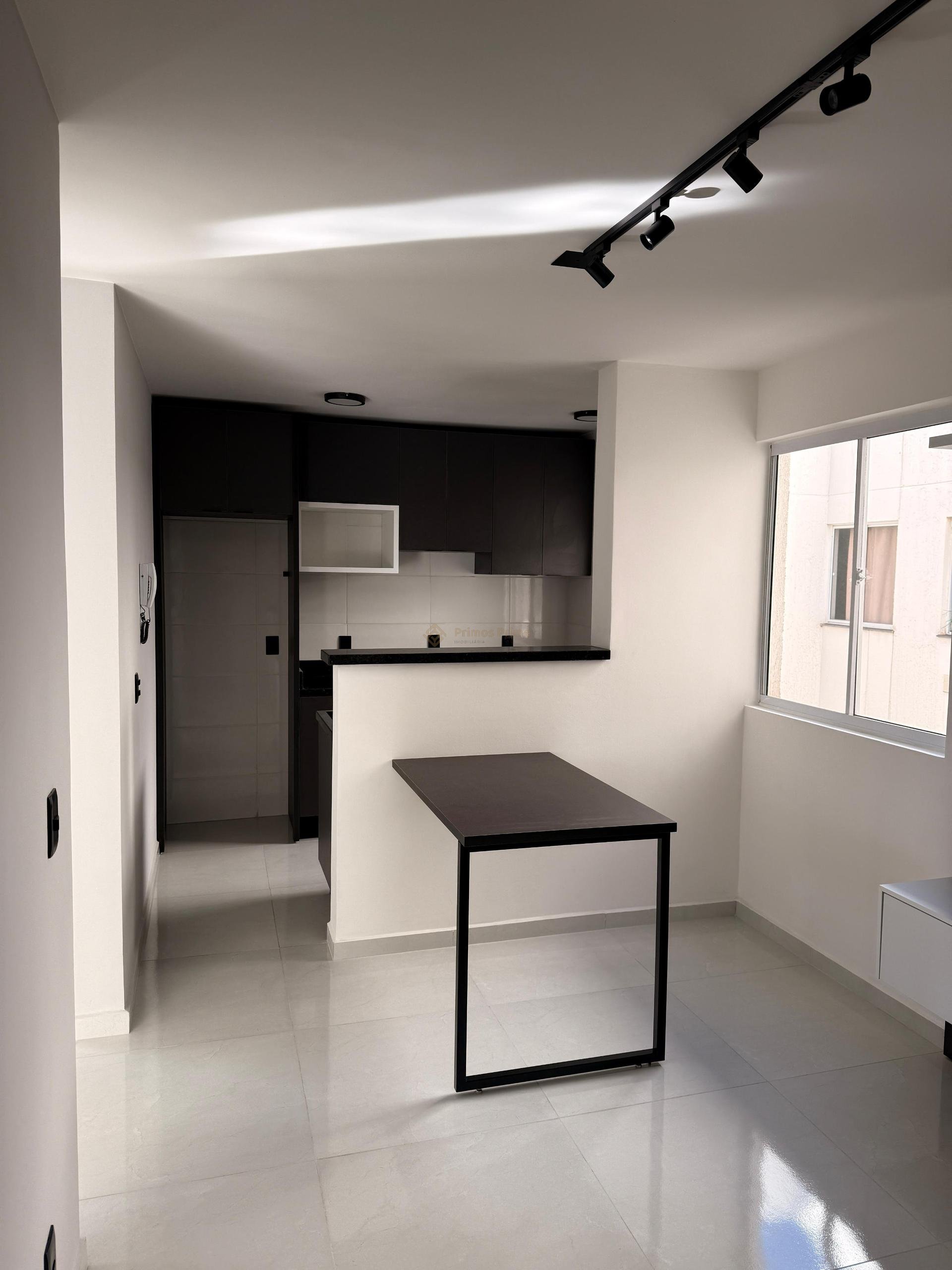 Apartamento SEMI MOBILIADO Res. Calif?nia, CAMPO LARGO - PR