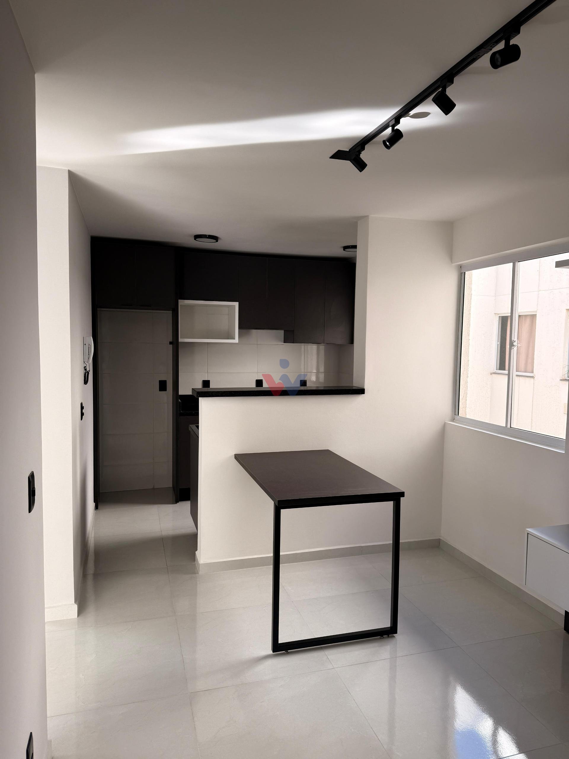 Apartamento SEMI MOBILIADO Res. Califónia, CAMPO LARGO - PR