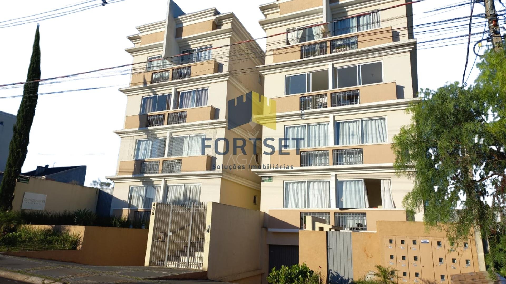 Apartamento Mobiliado à Venda  3 Dormitórios  1 Suíte , 2 Vagas