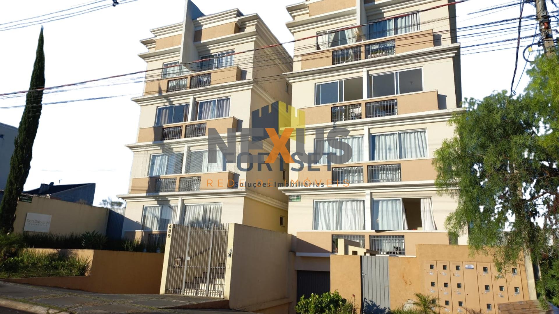Apartamento Mobiliado à Venda  3 Dormitórios  1 Suíte , 2 Vagas