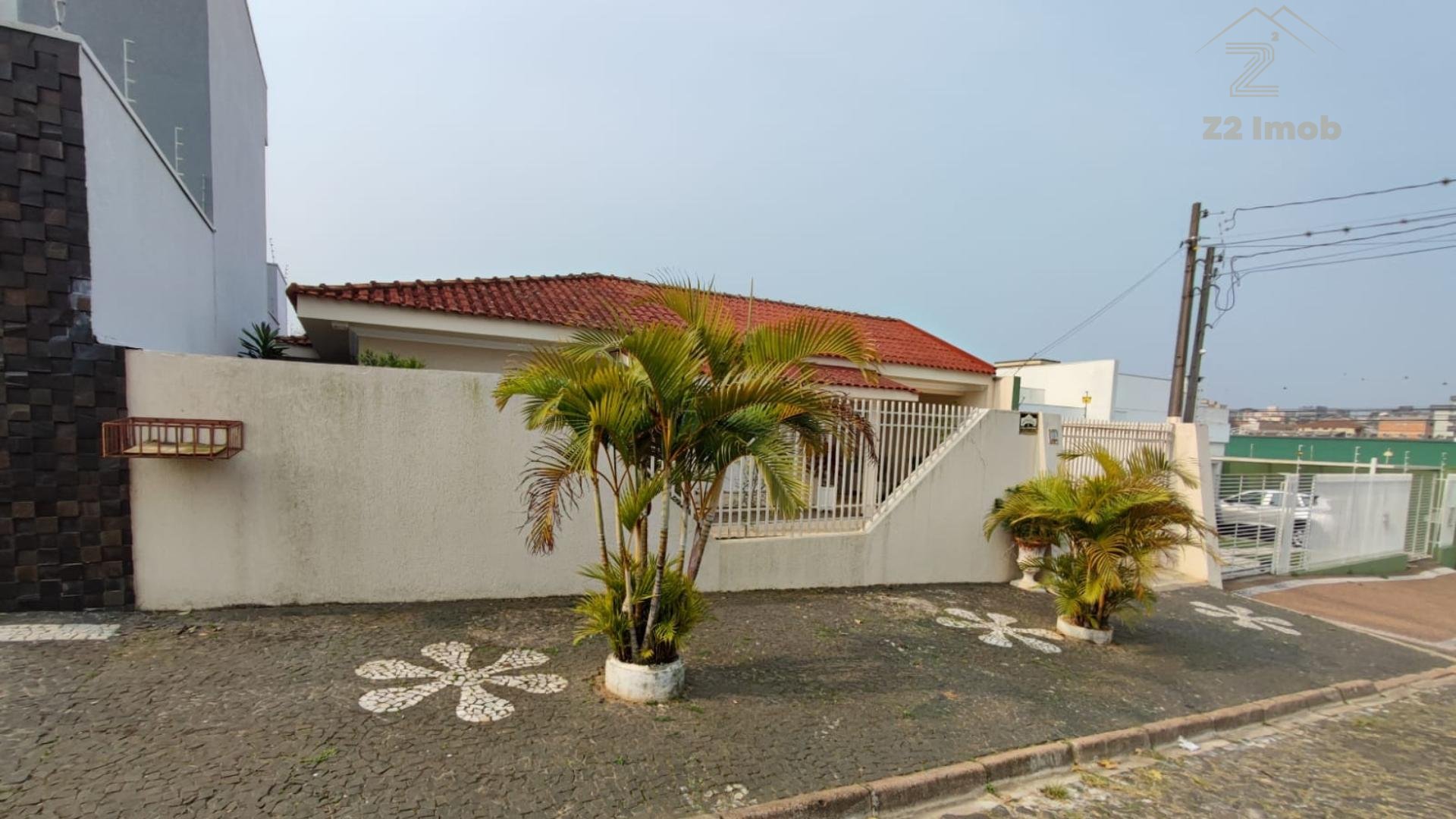 Alugo Casa 3 Quartos sendo 1 Suíte Térrea  no Bairro Órfãs