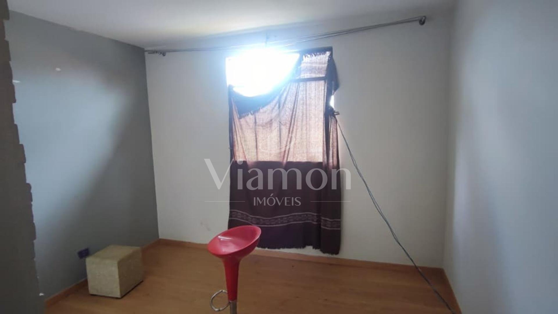 Apartamento à venda Ponta Grossa 135 mil