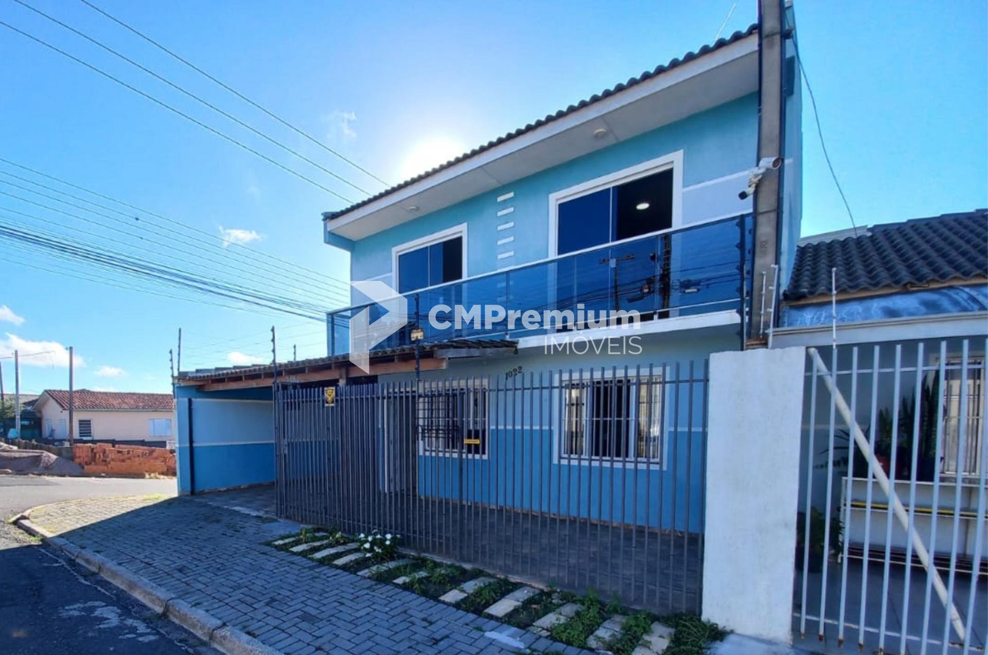 Vendo Sobrado maravilhoso, otimo acabamento no Bairro que mais...